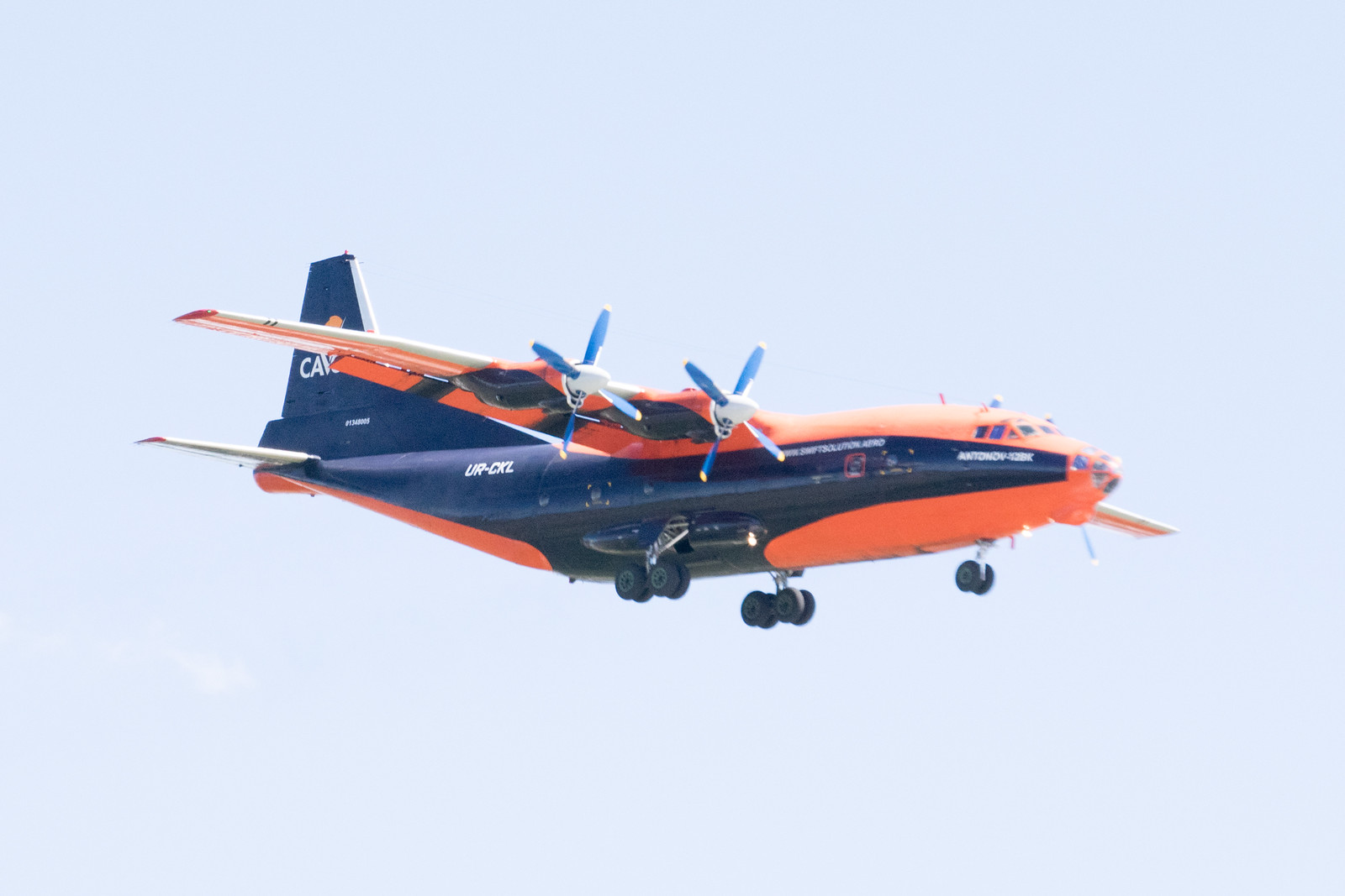 UR-CKL — Antonov
