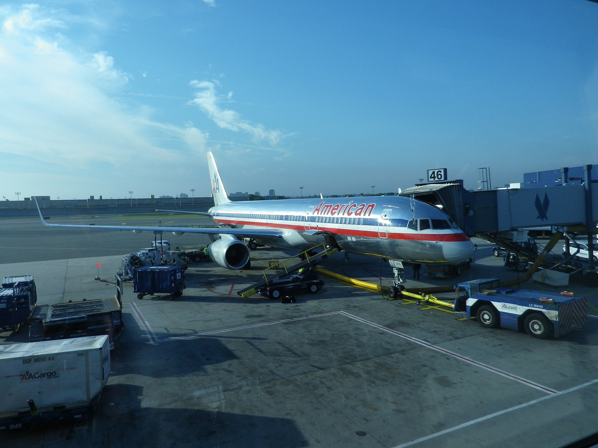 N175AN — Twin-engine aircraft