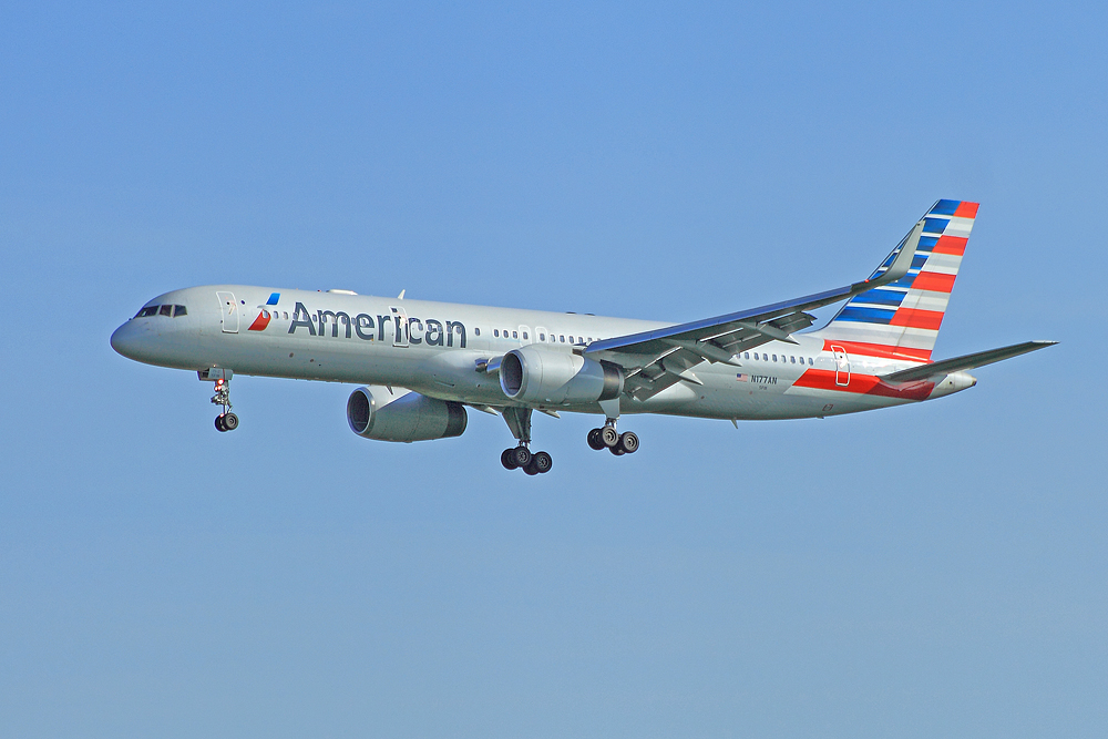 N177AN — Boeing