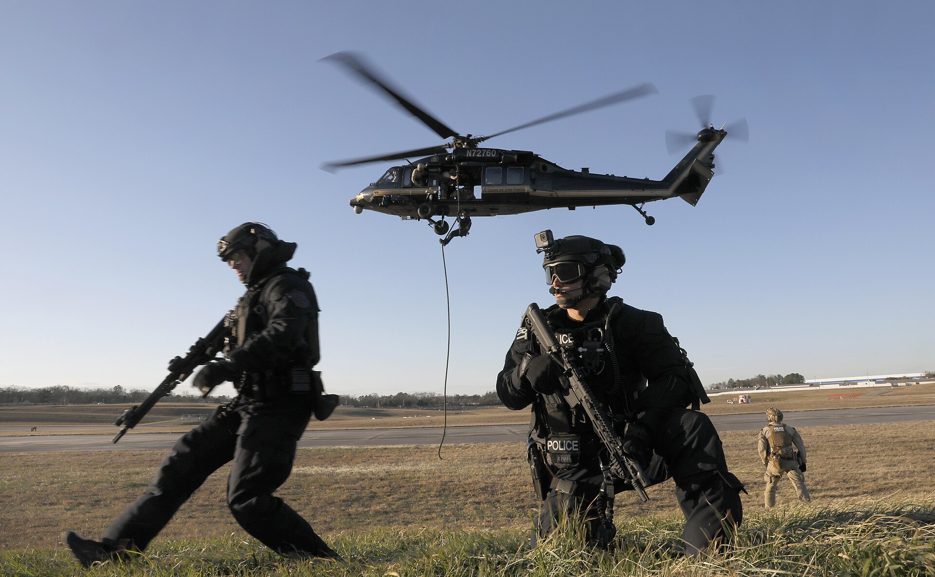 N72760 — Helicopter