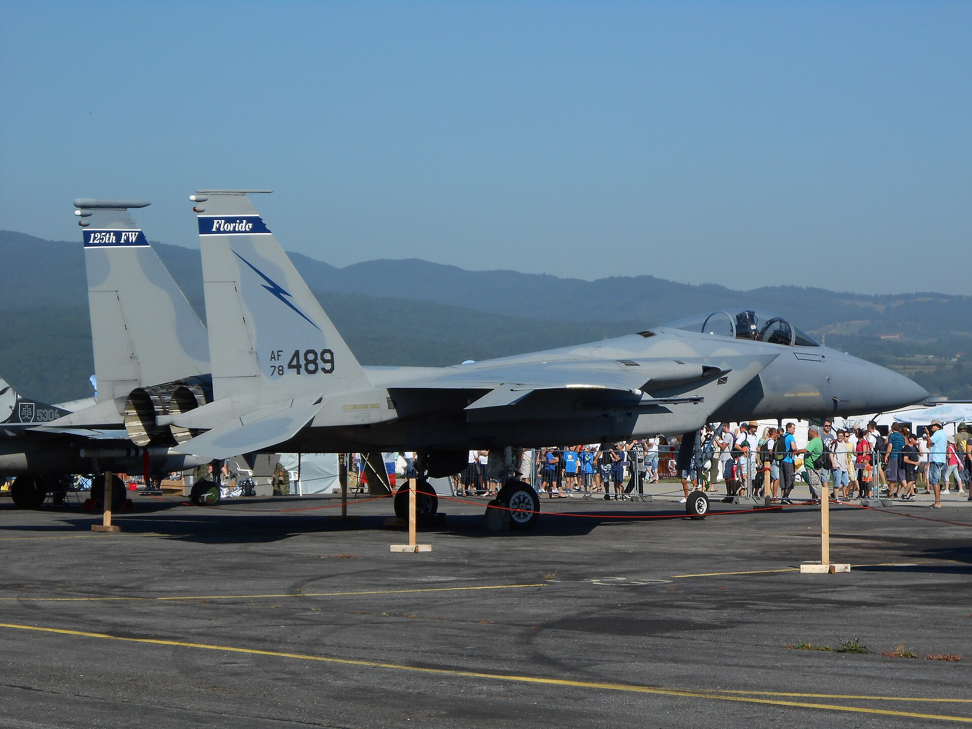  — Twin-engine aircraft