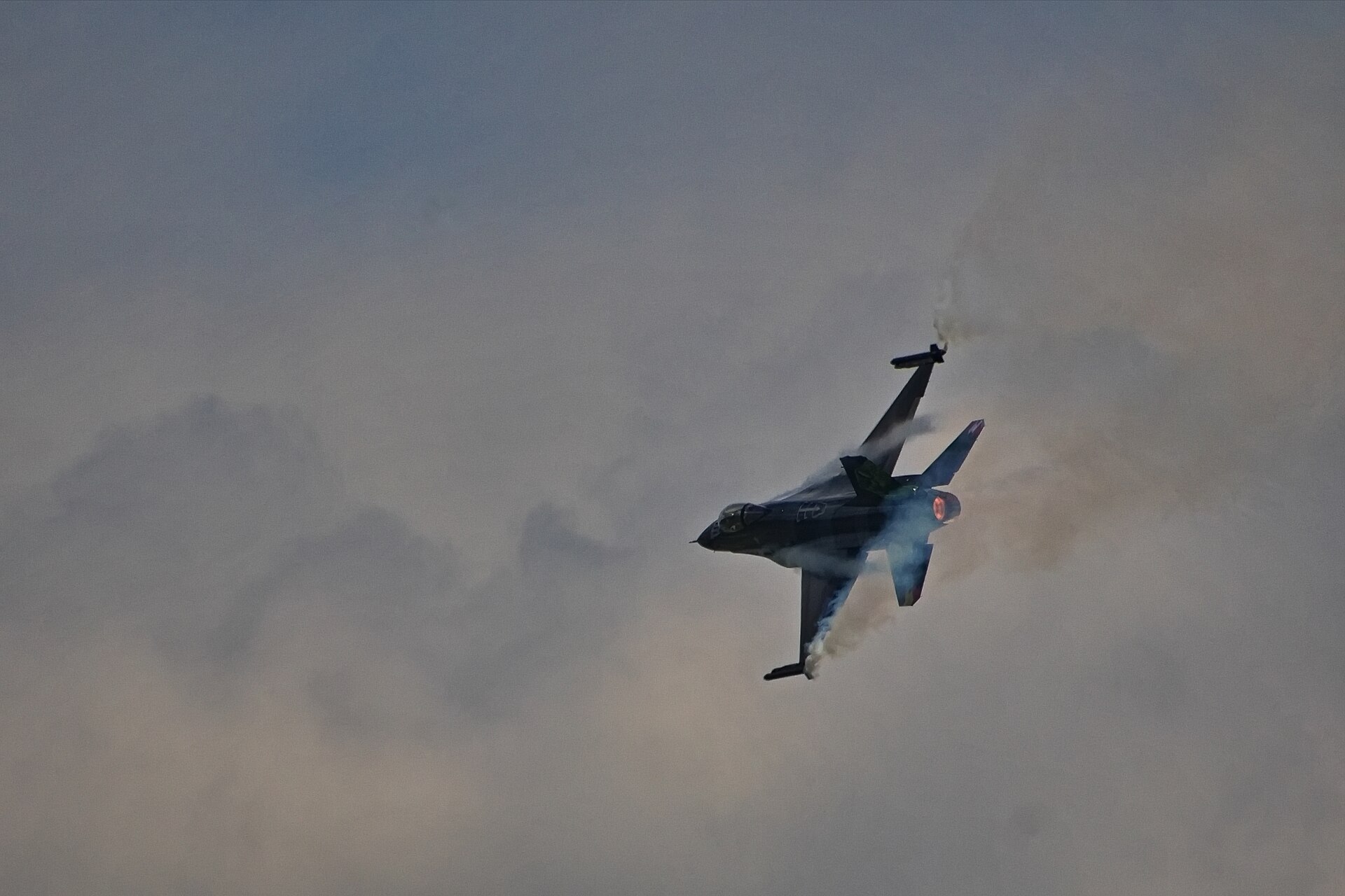  — Single-engine aircraft