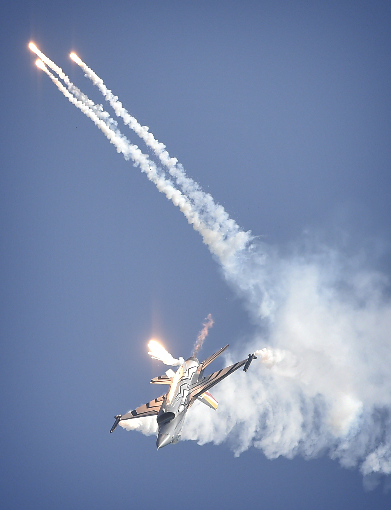  — Single-engine aircraft