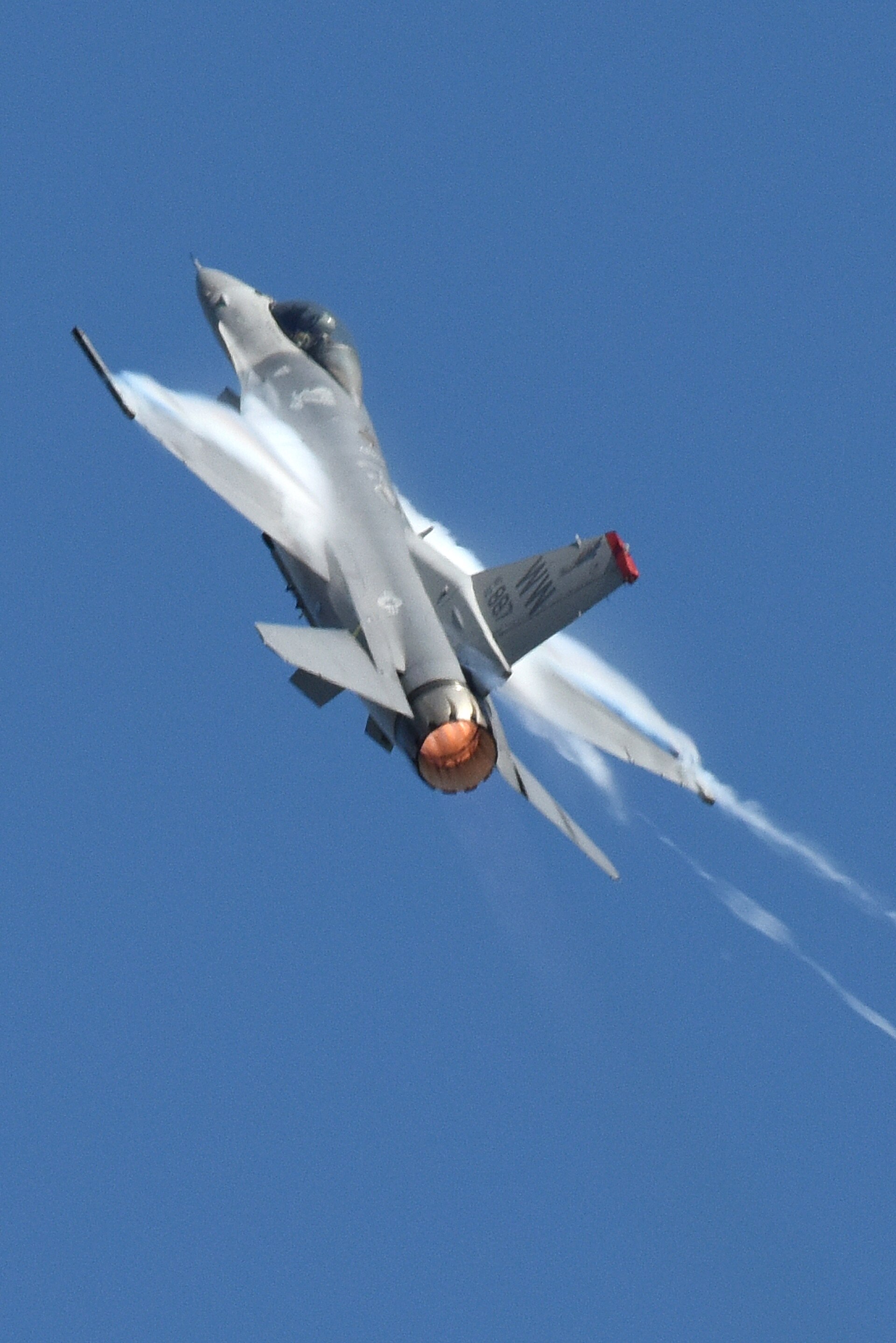  — Single-engine aircraft