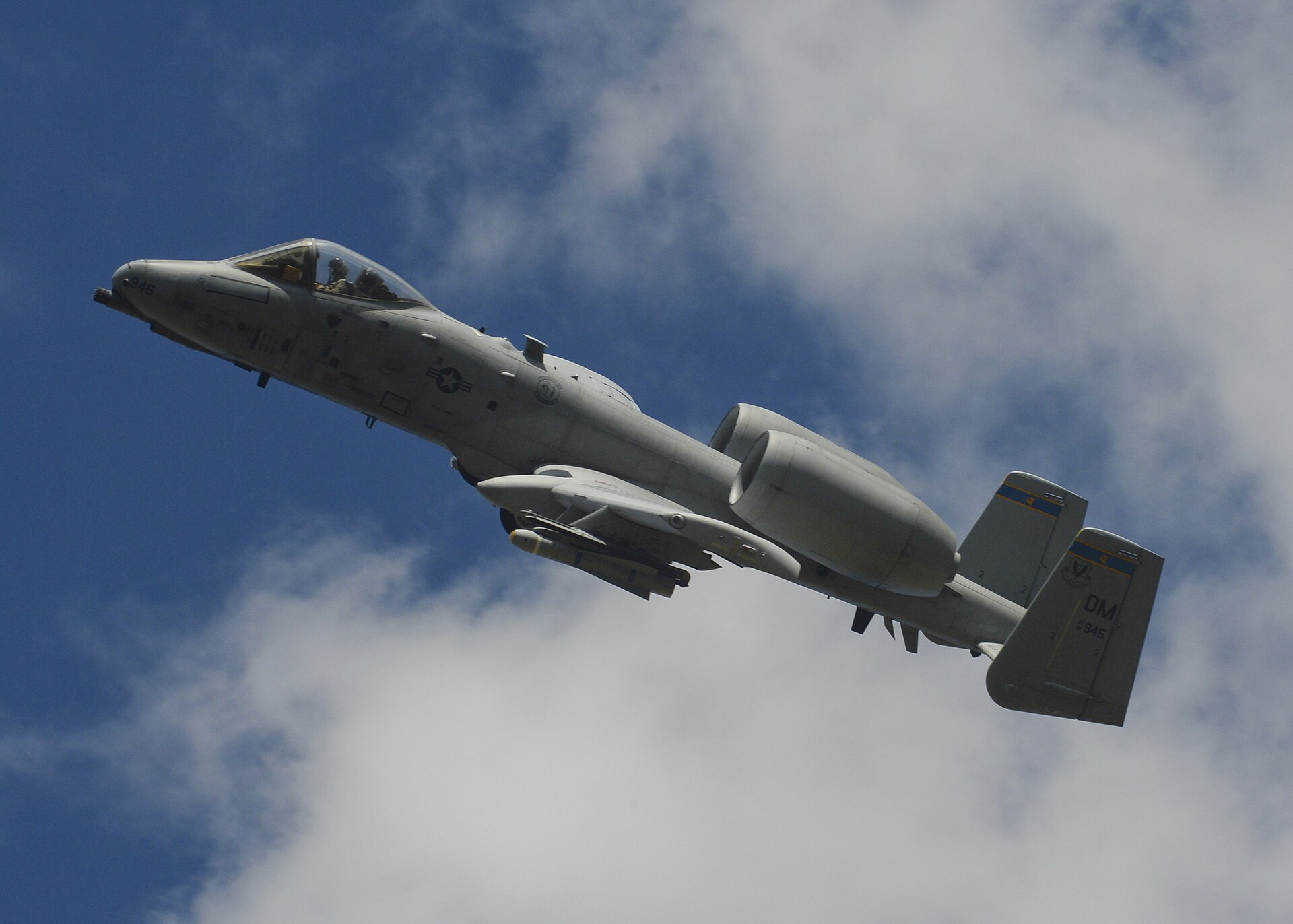  — Twin-engine aircraft