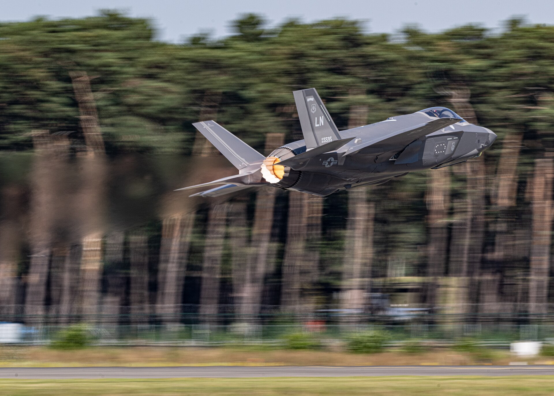 — Single-engine aircraft