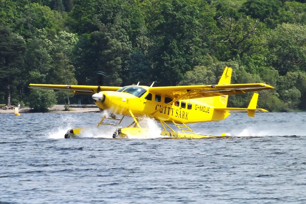 G-MDJE — Single-engine aircraft