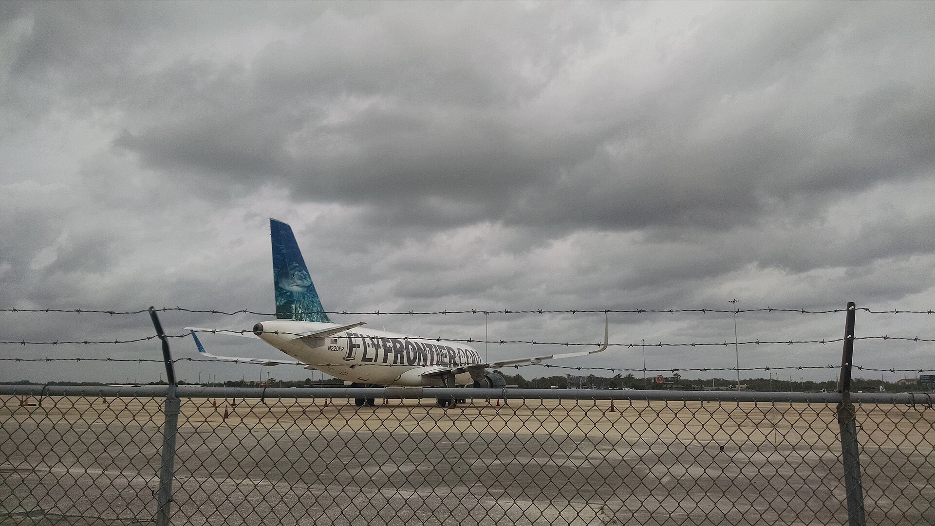 elisfkc's best shot — N220FR