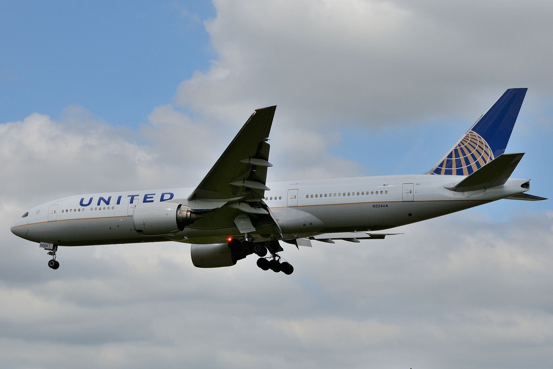 N224UA — Boeing