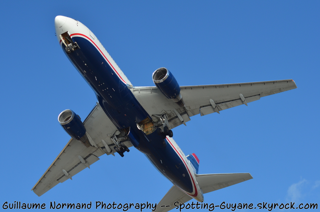 N250AY — Twin-engine aircraft