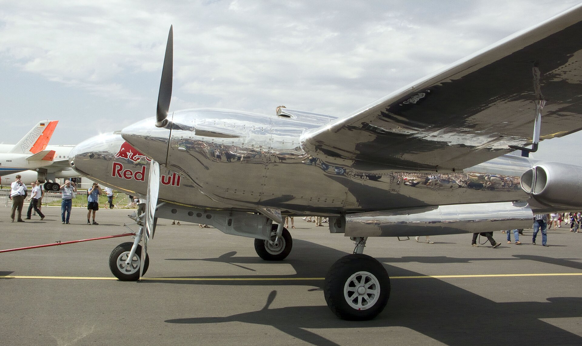 N25Y — Lockheed