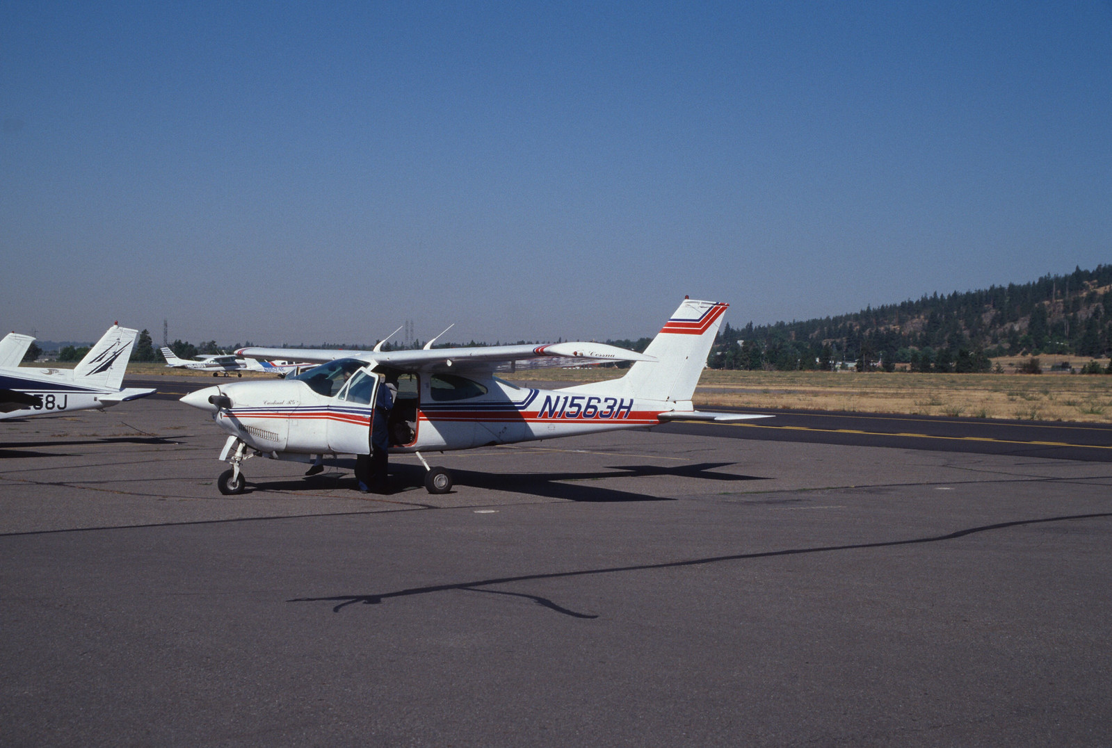 N1563H — Cessna