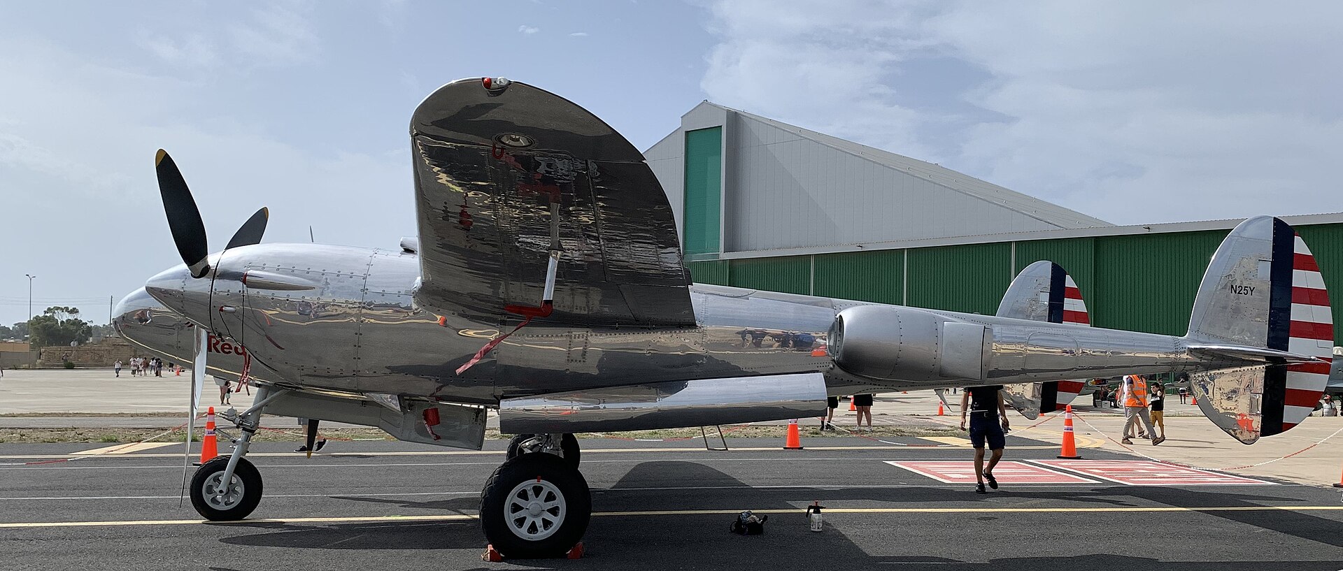 N25Y — Lockheed