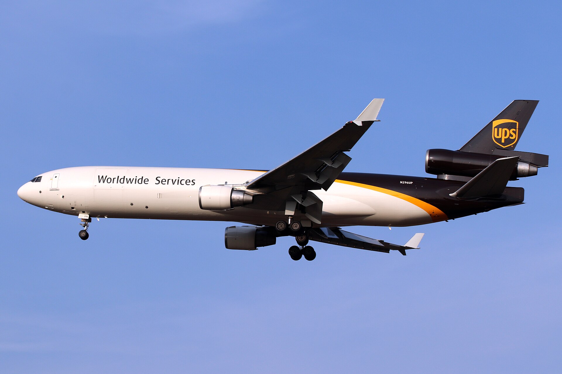 N296UP — Douglas