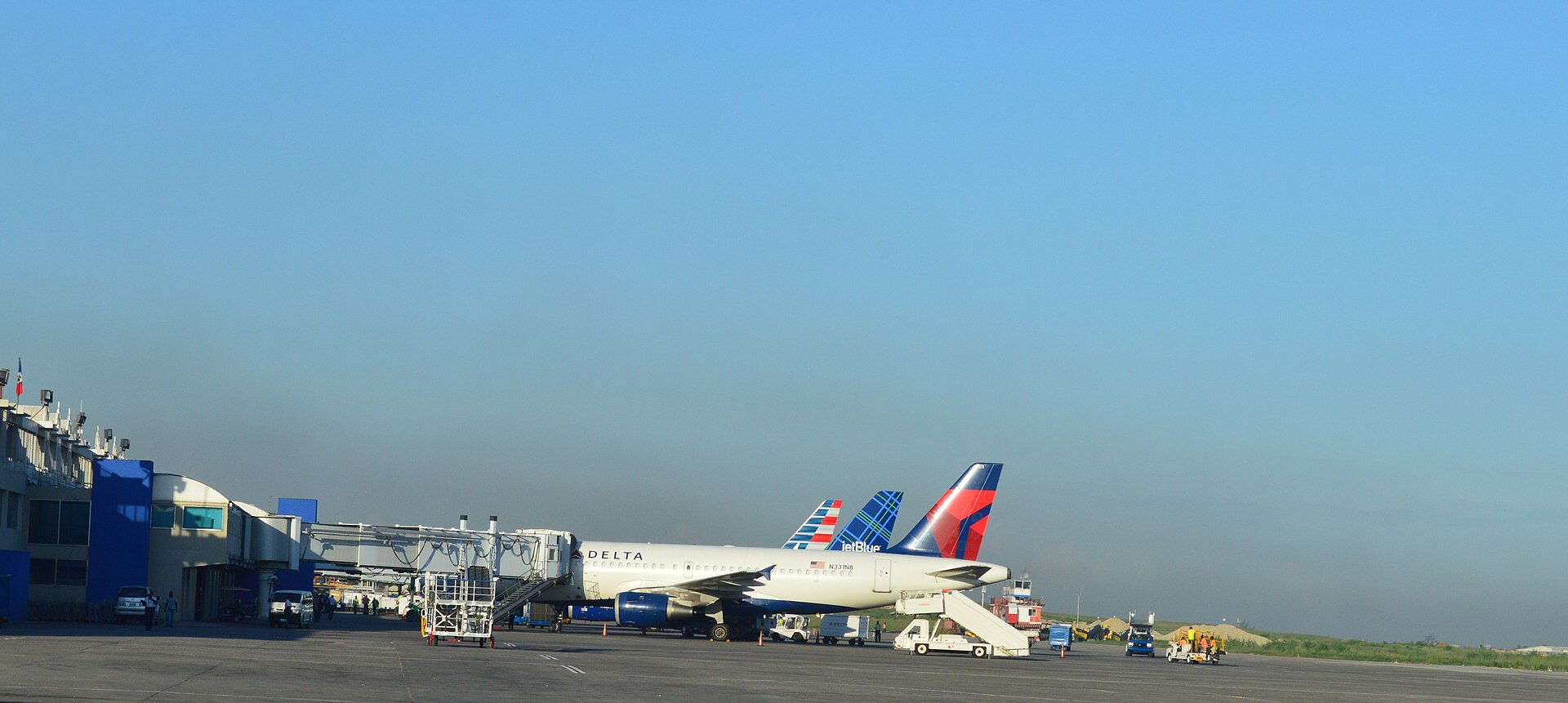 N331NB — Twin-engine aircraft