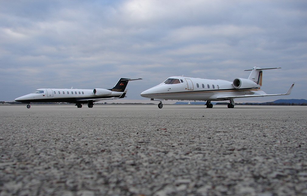 N334AF — Business jet