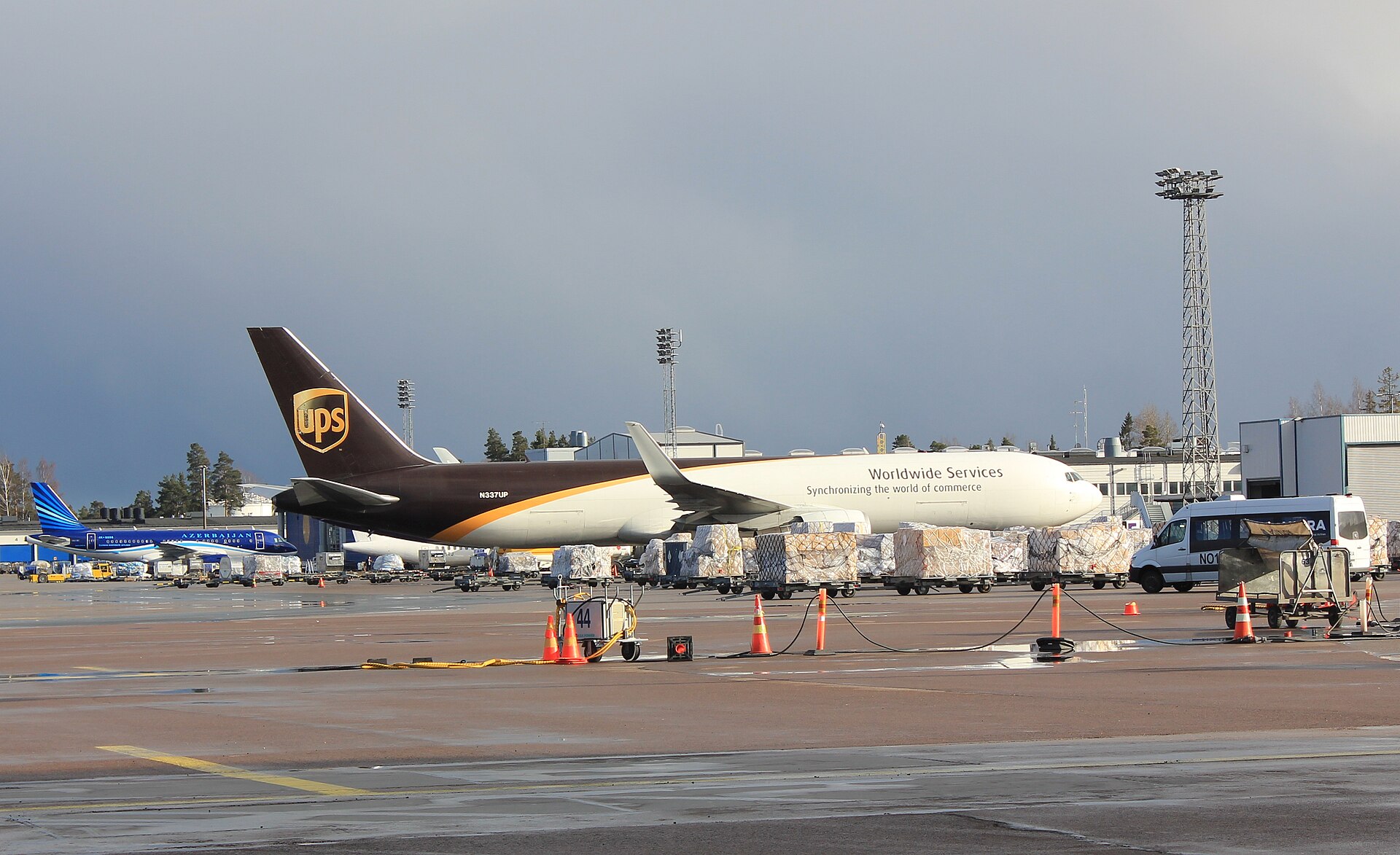 N337UP — Boeing