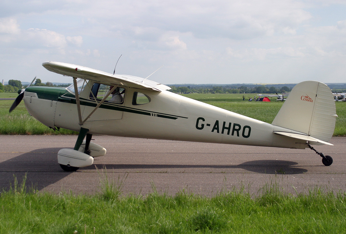 G-AHRO — Cessna