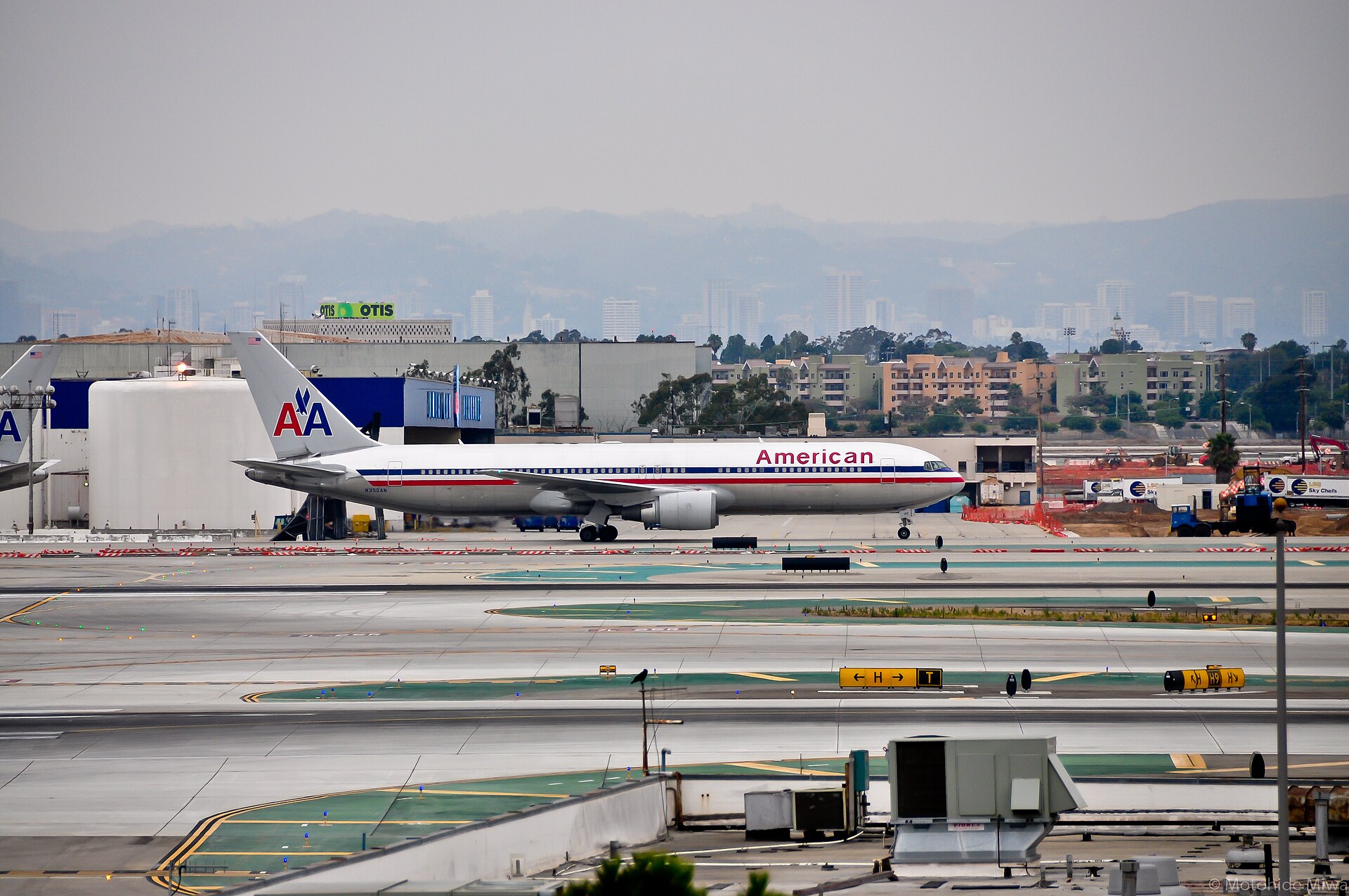 N350AN — Boeing