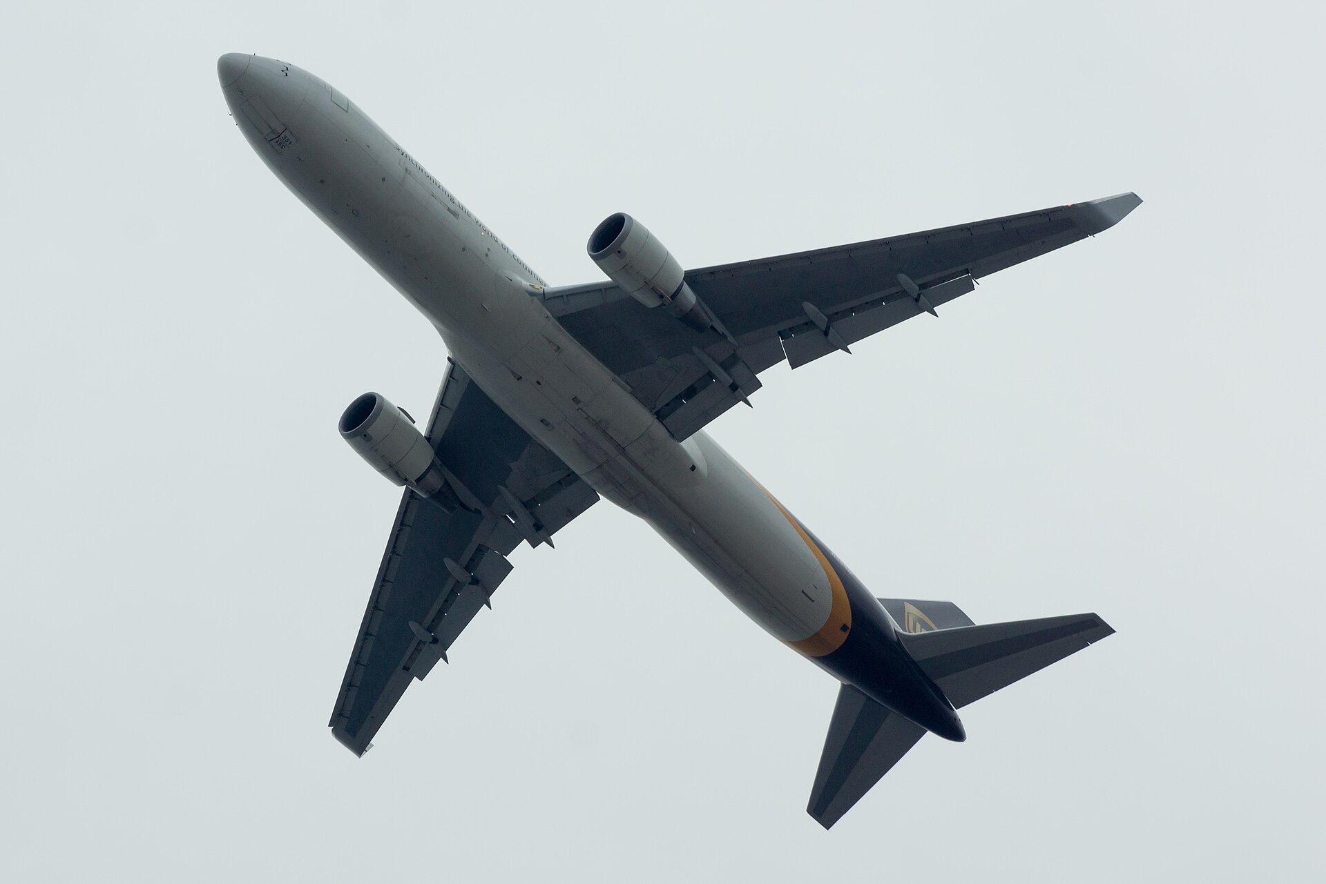 N351UP — Twin-engine aircraft