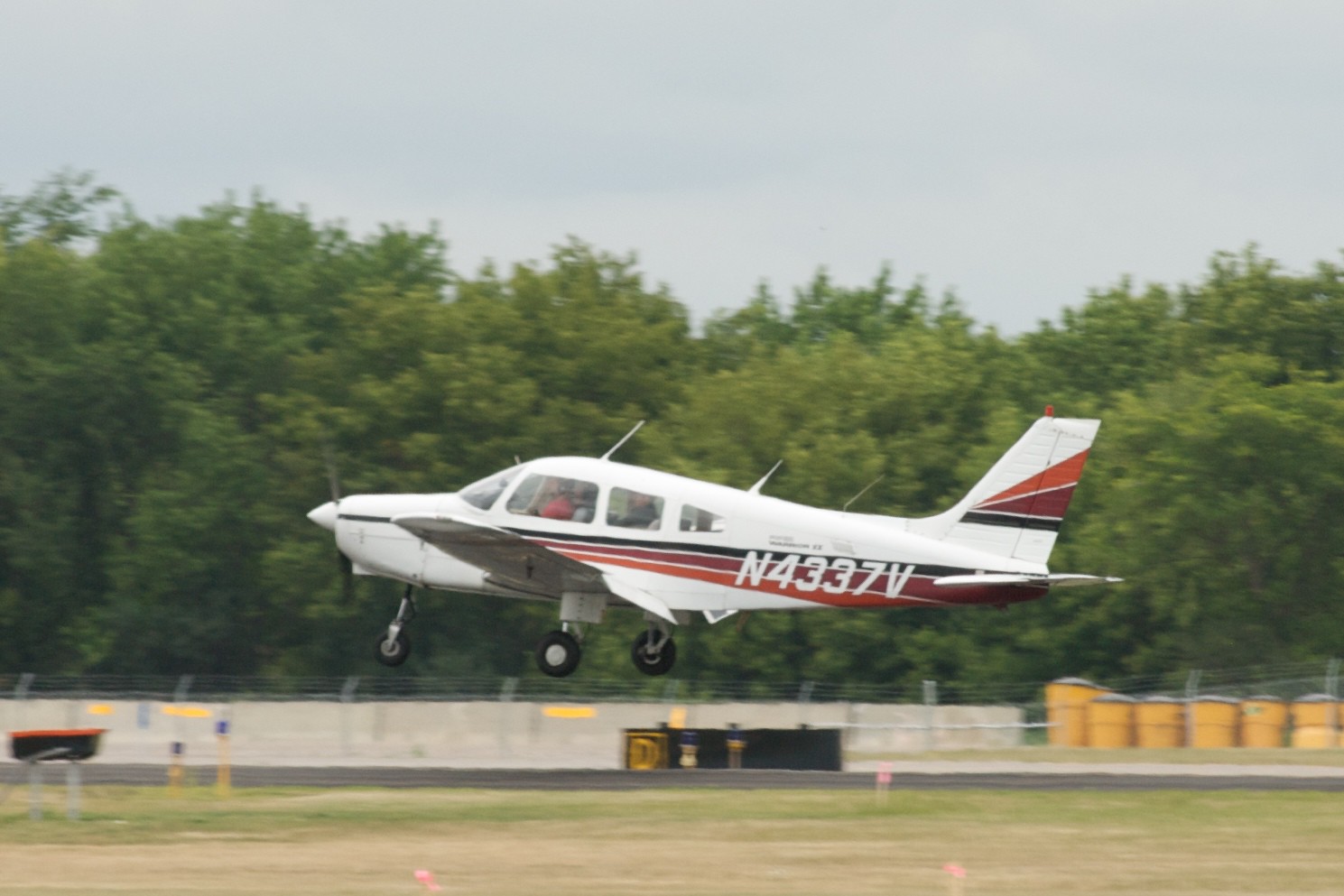 N4337V — Piper