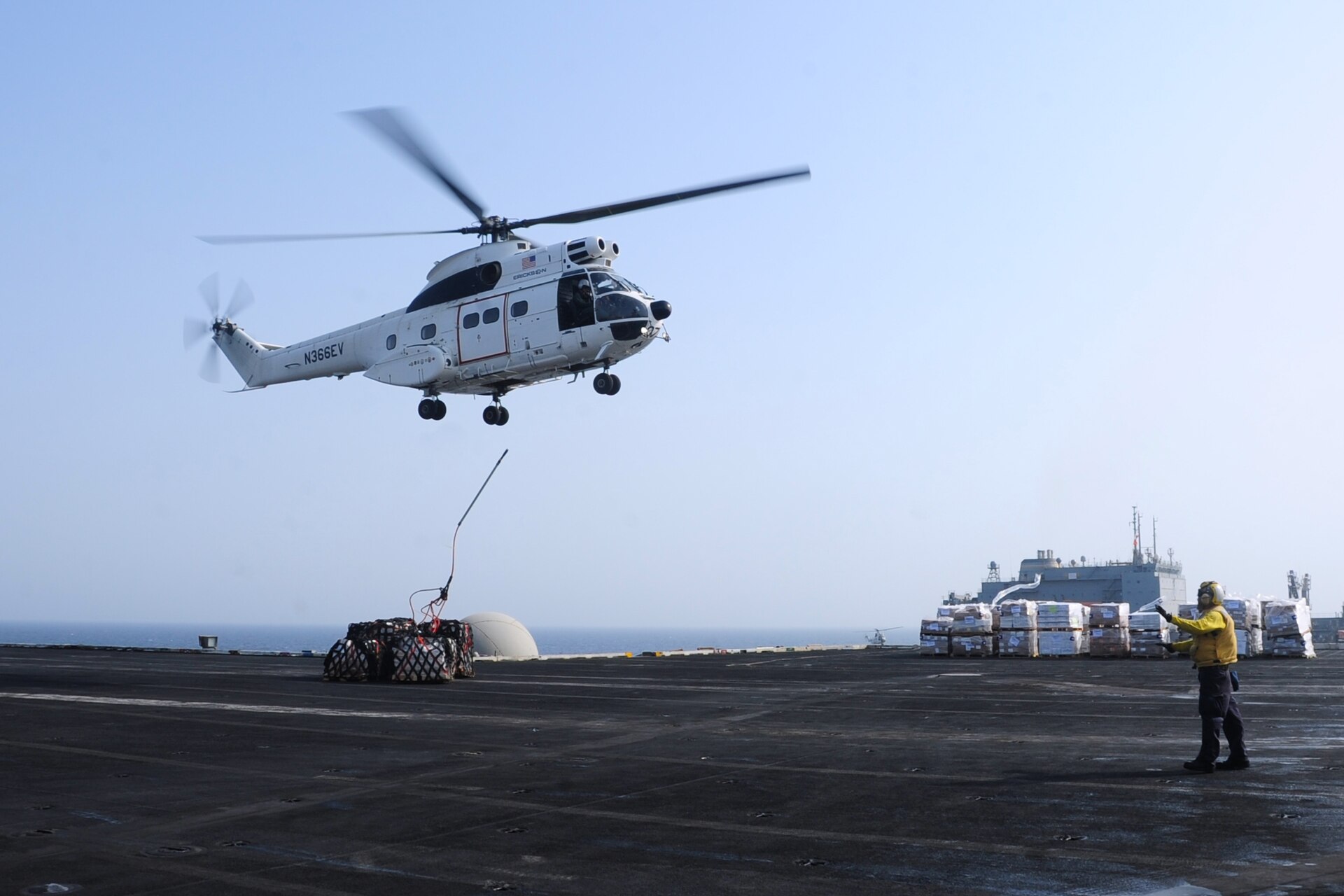 N366EV — Helicopter