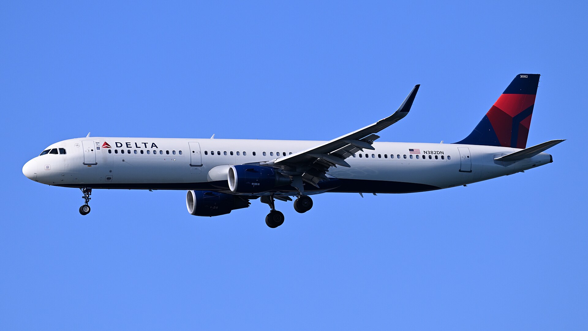 N382DN — Airbus