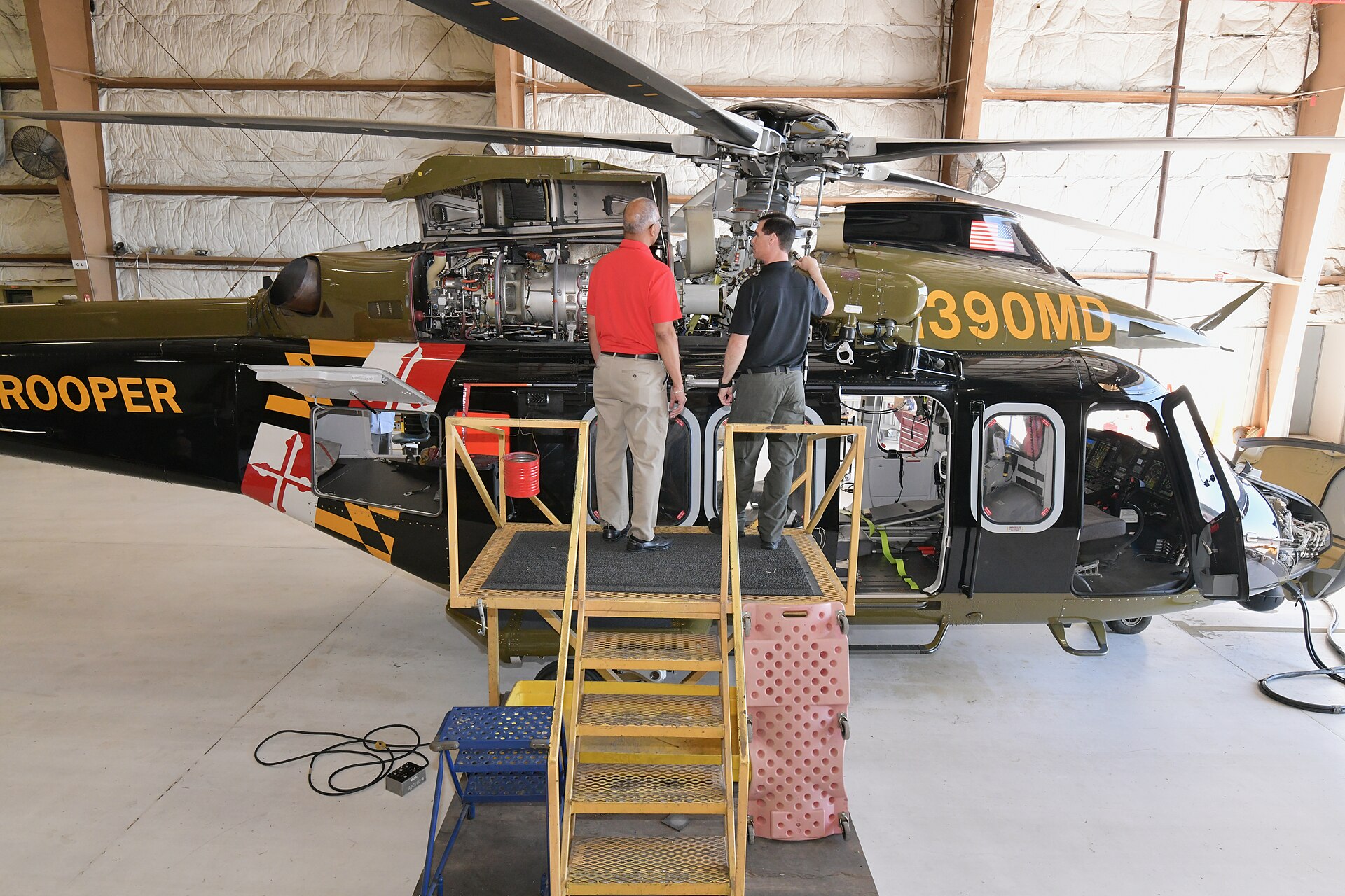 N390MD — Helicopter