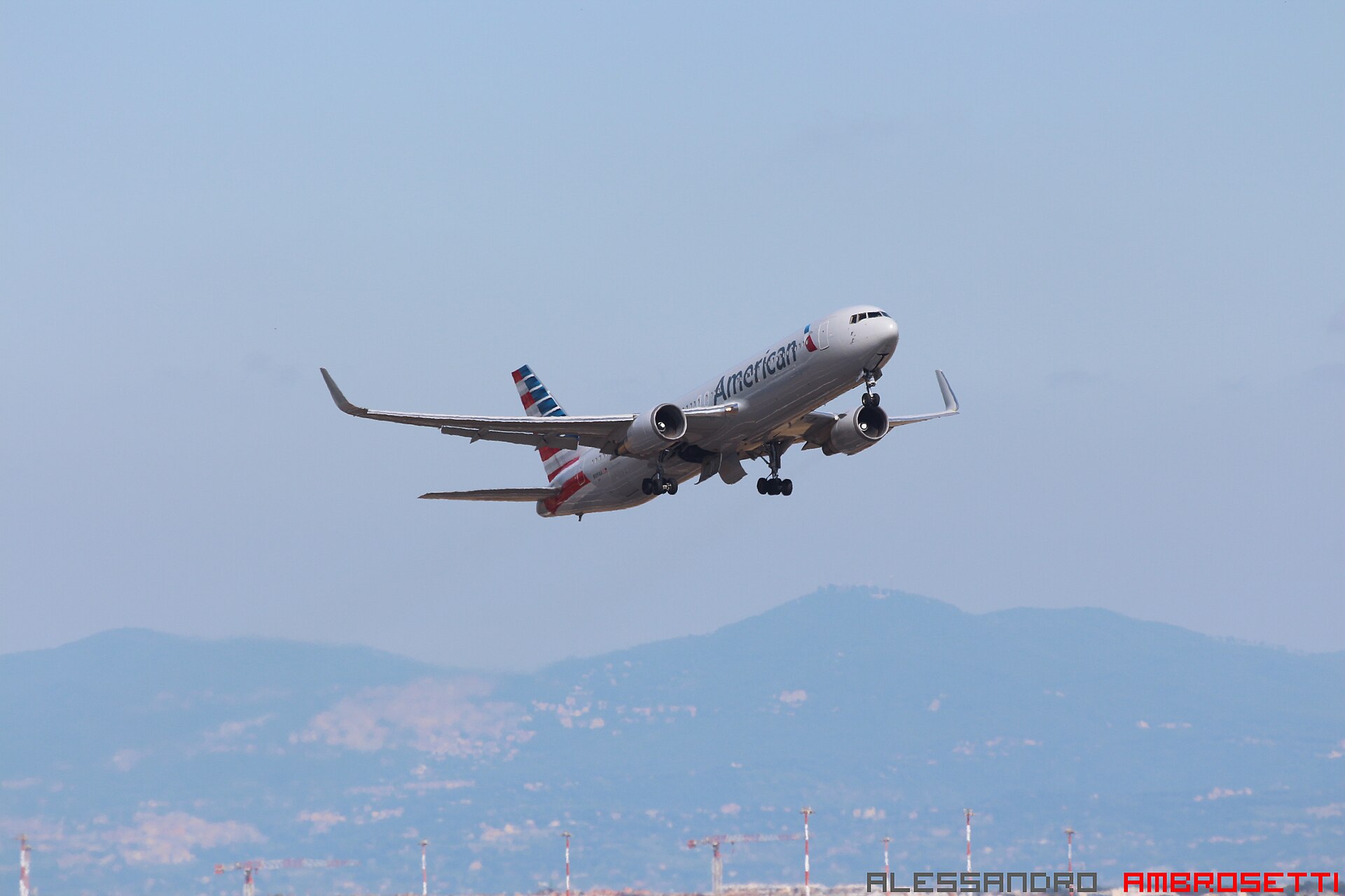 N391AA — Twin-engine aircraft
