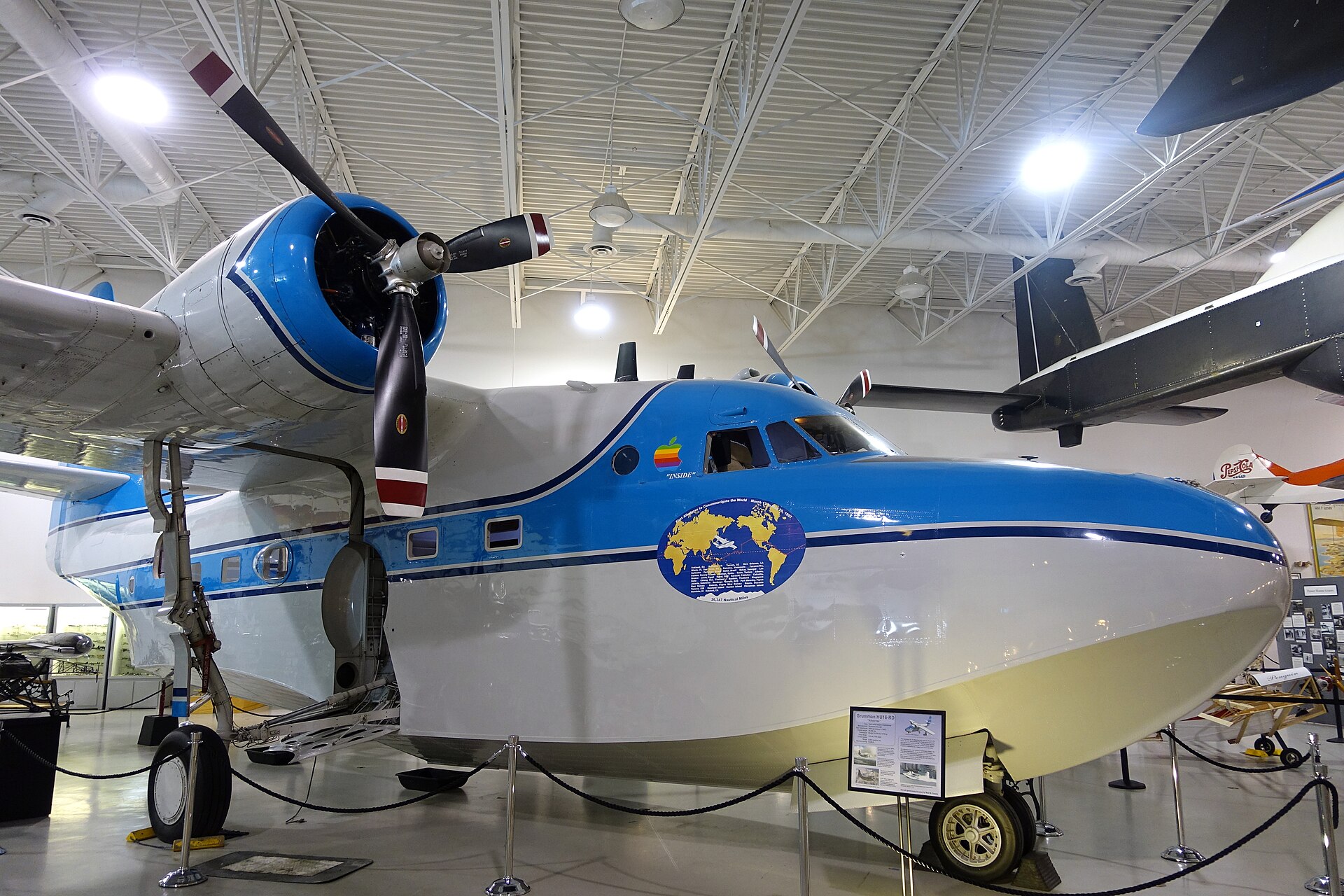 N44RD — Twin-engine aircraft