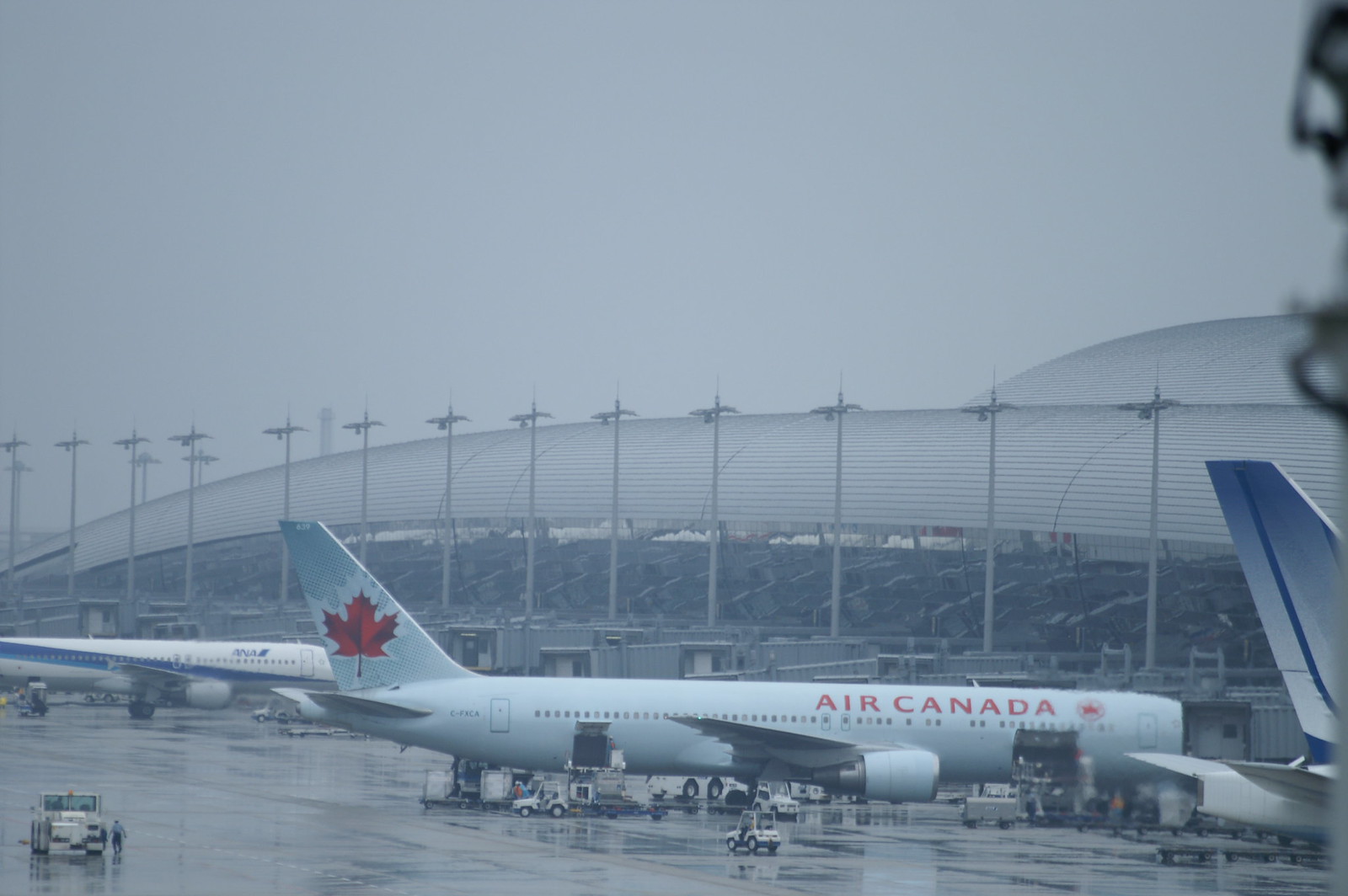 C-FXCA — Boeing