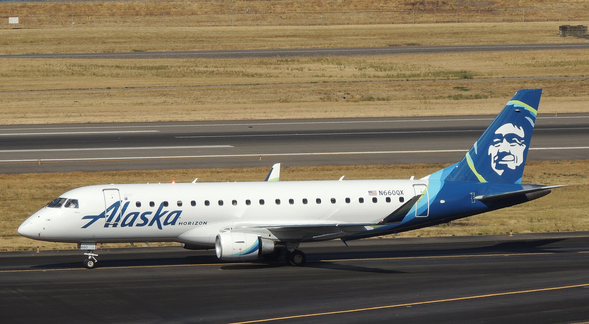 N660QX — Embraer