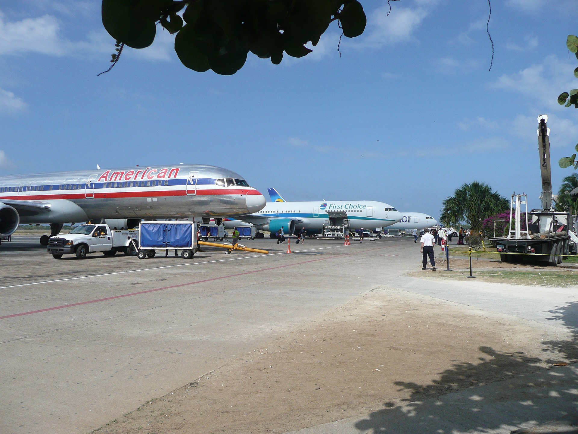 N662AA — Boeing