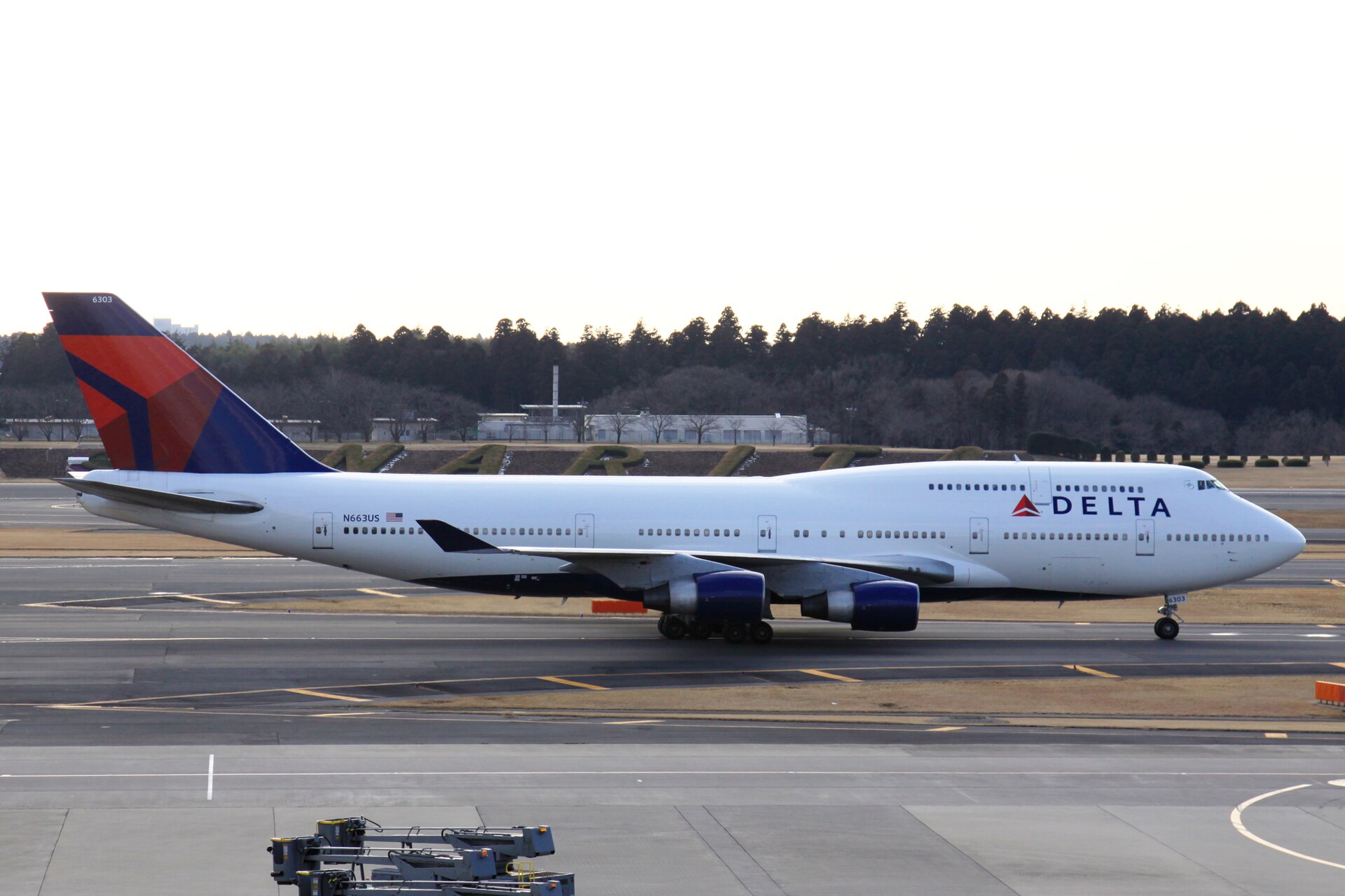 N663US — Boeing