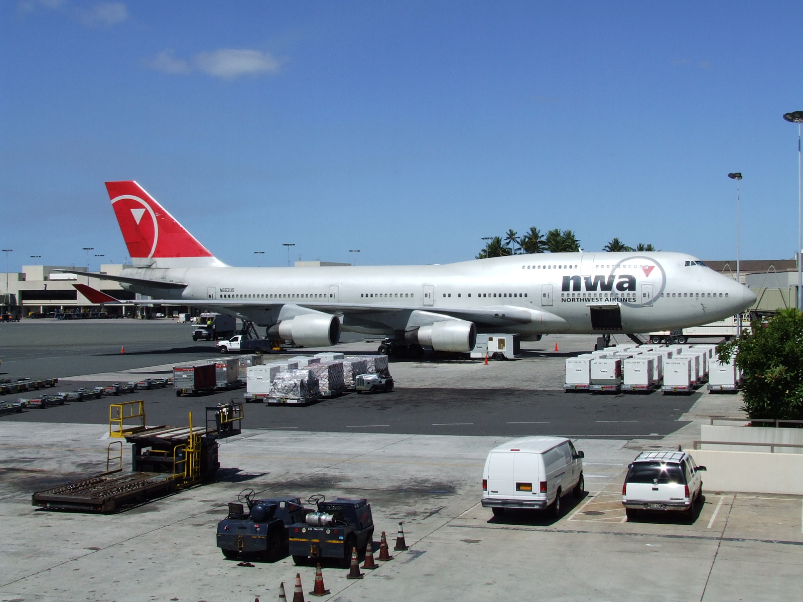 N663US — Boeing