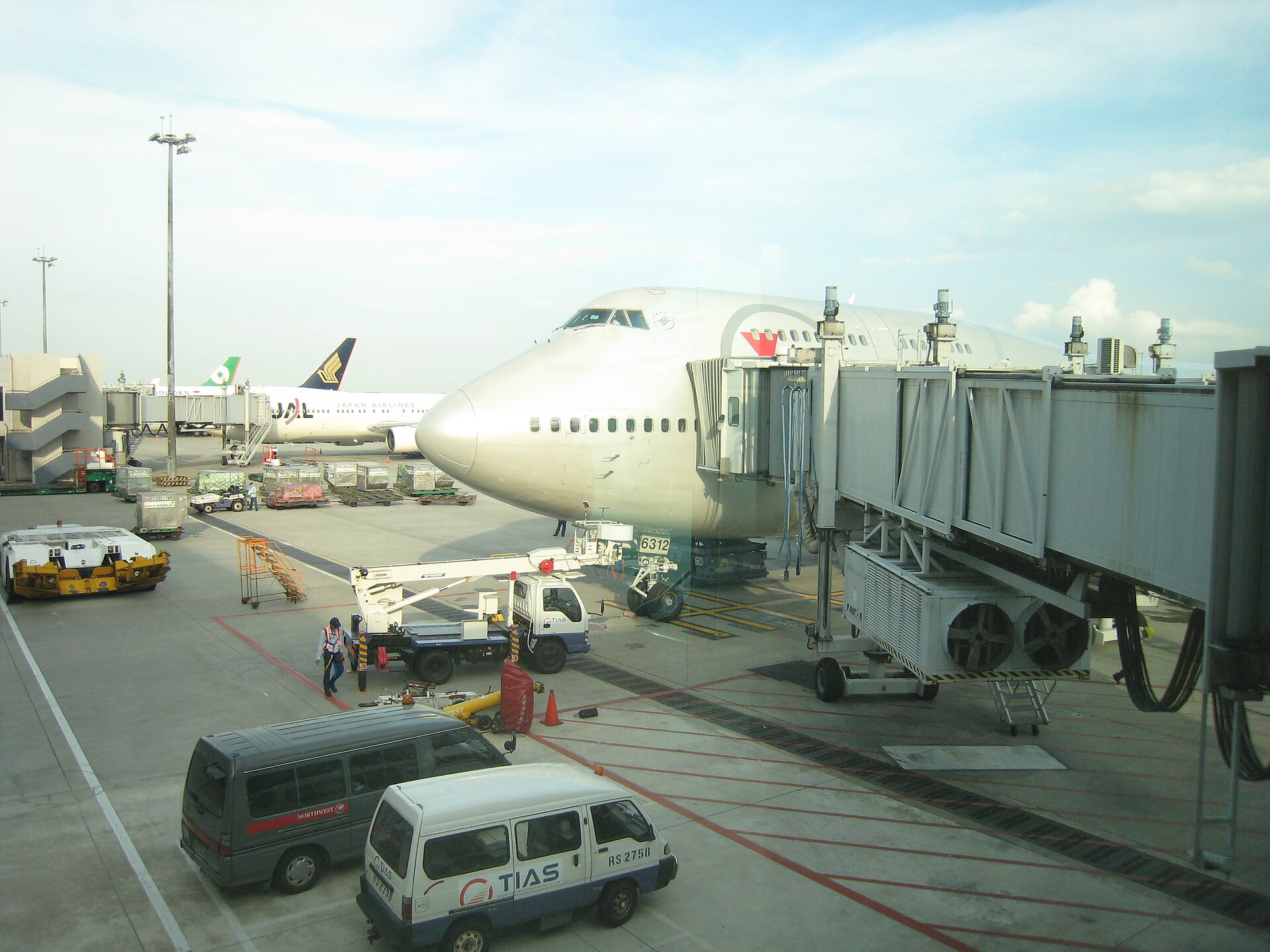 N672US — Boeing