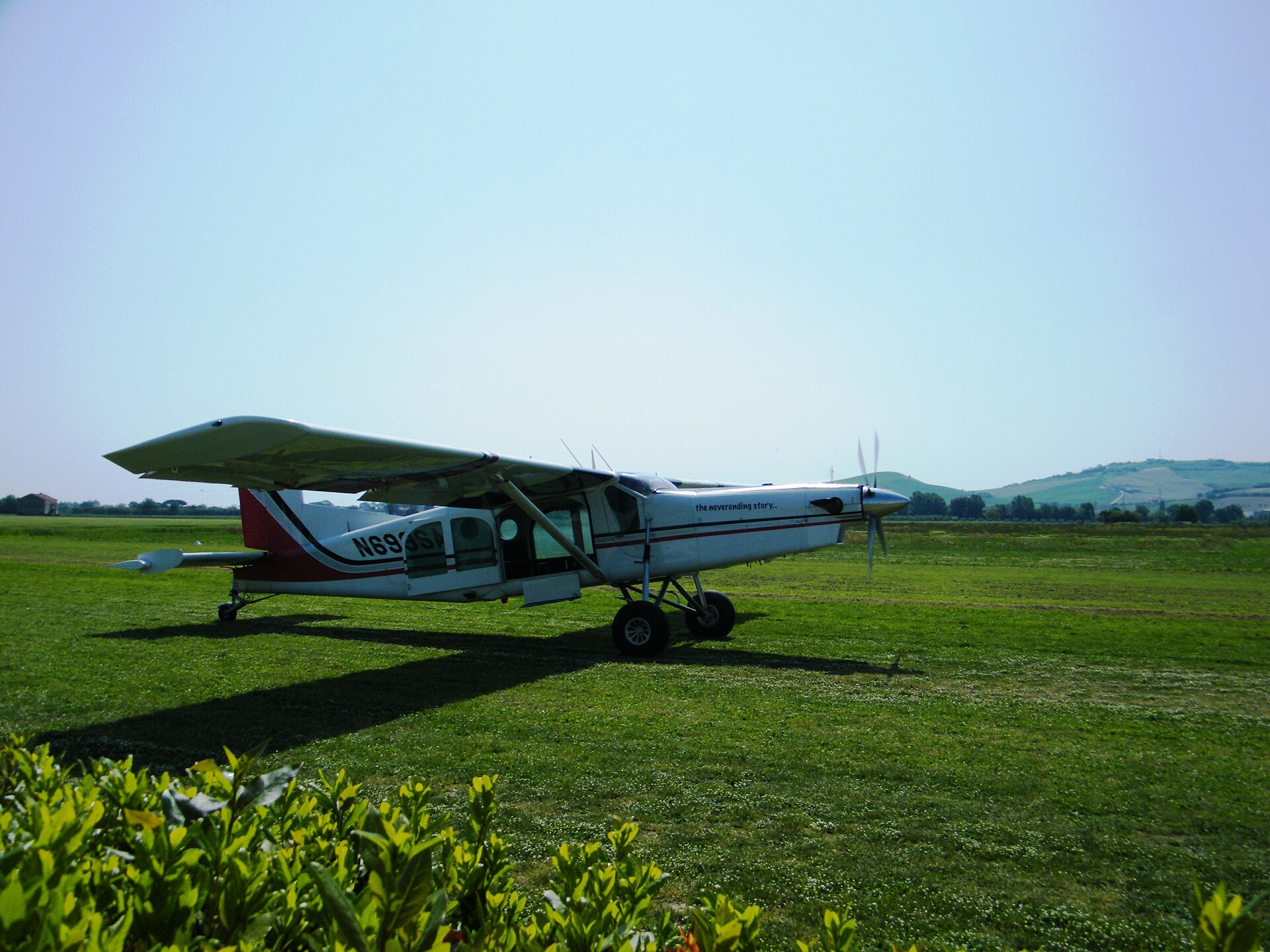 N699SA — Pilatus