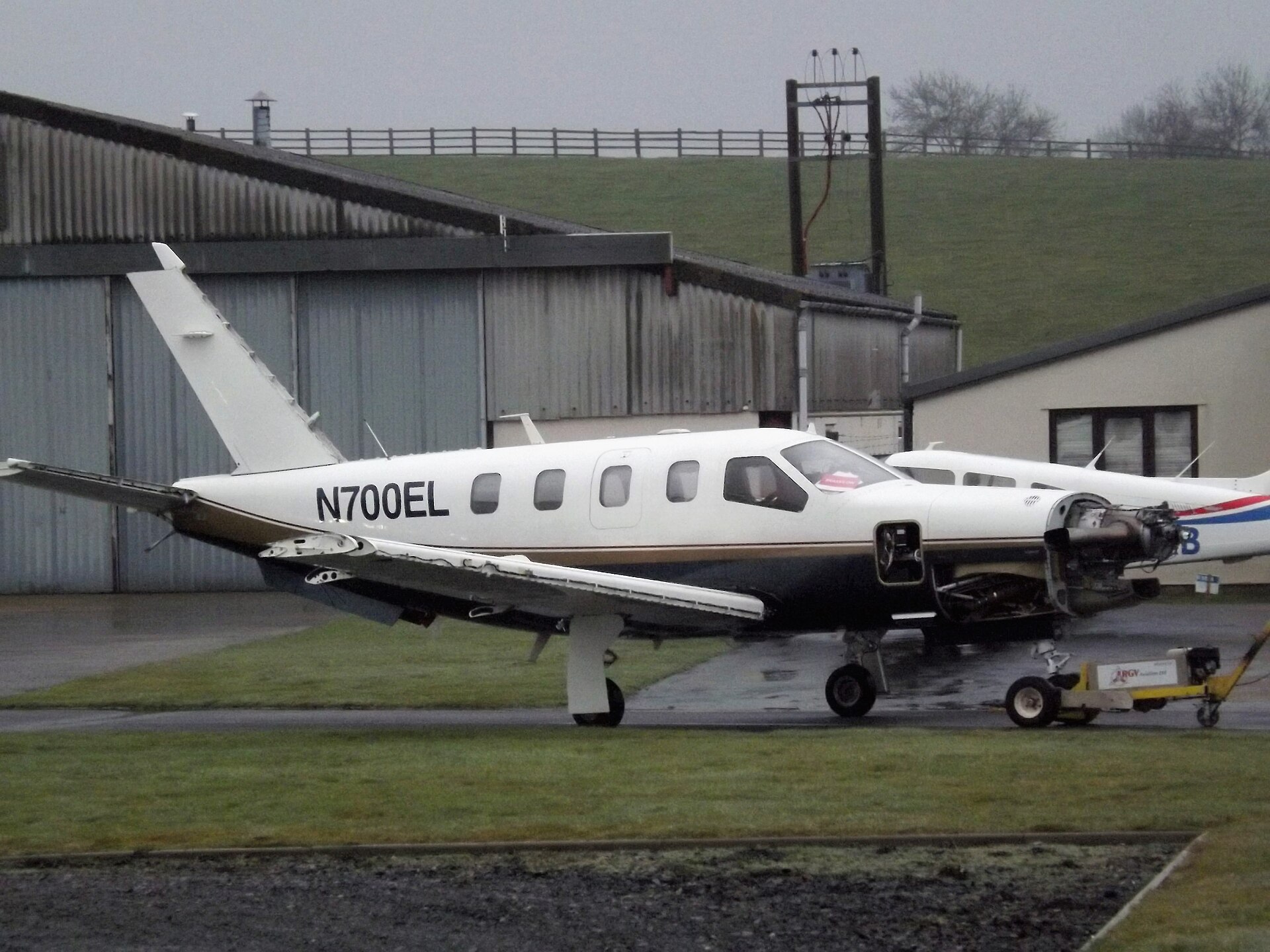 N700EL — Single-engine aircraft