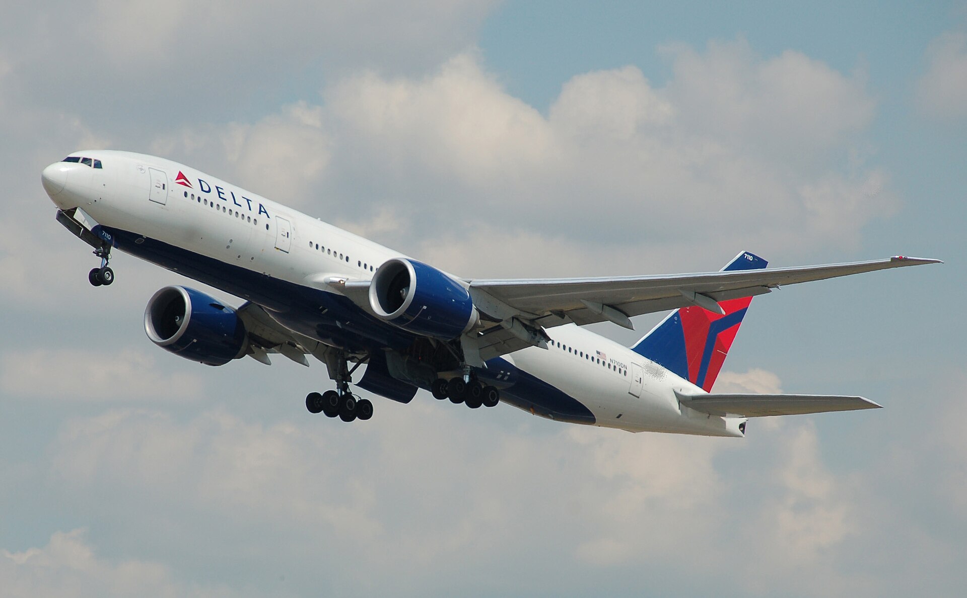 N710DN — Boeing