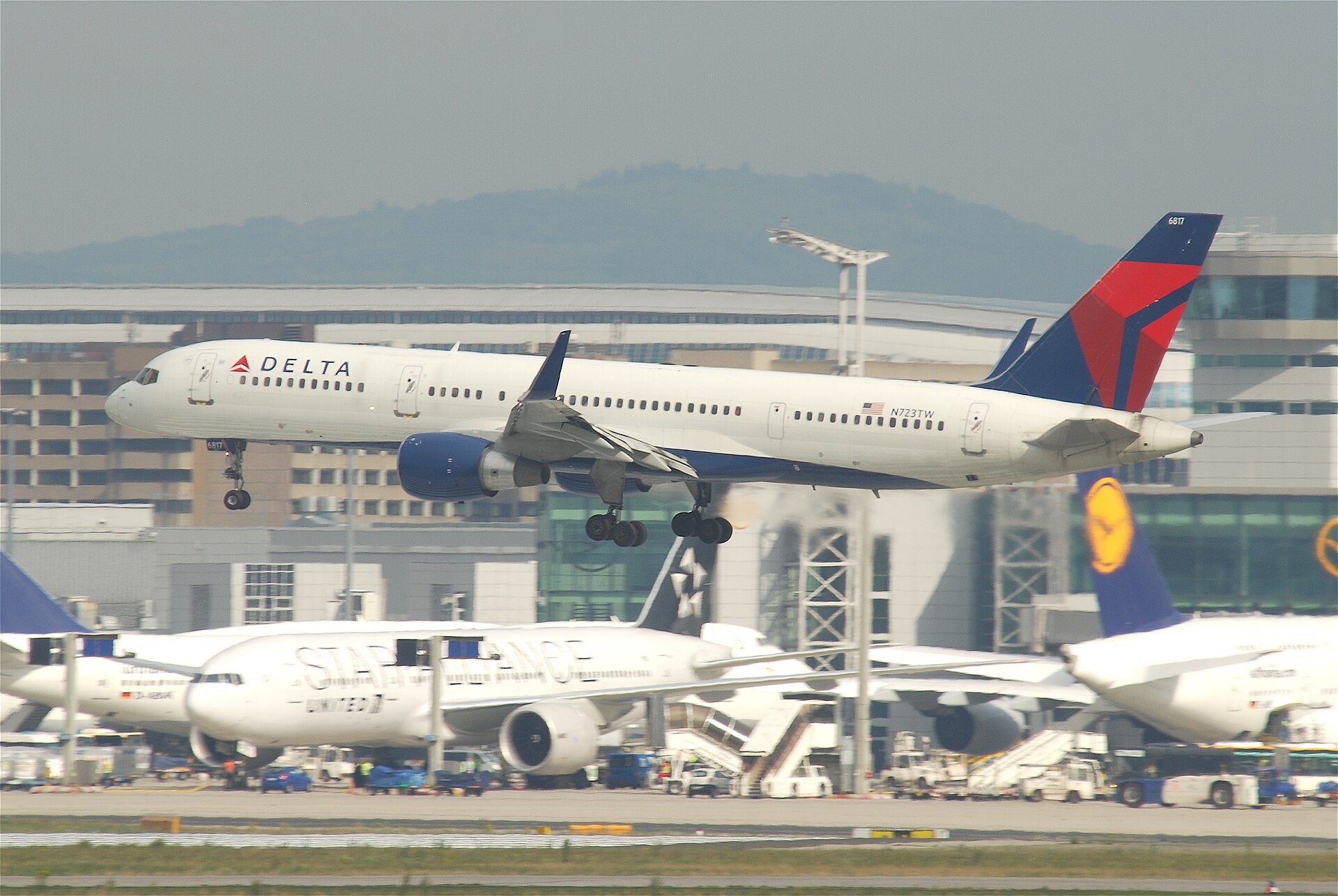 N723TW — Boeing