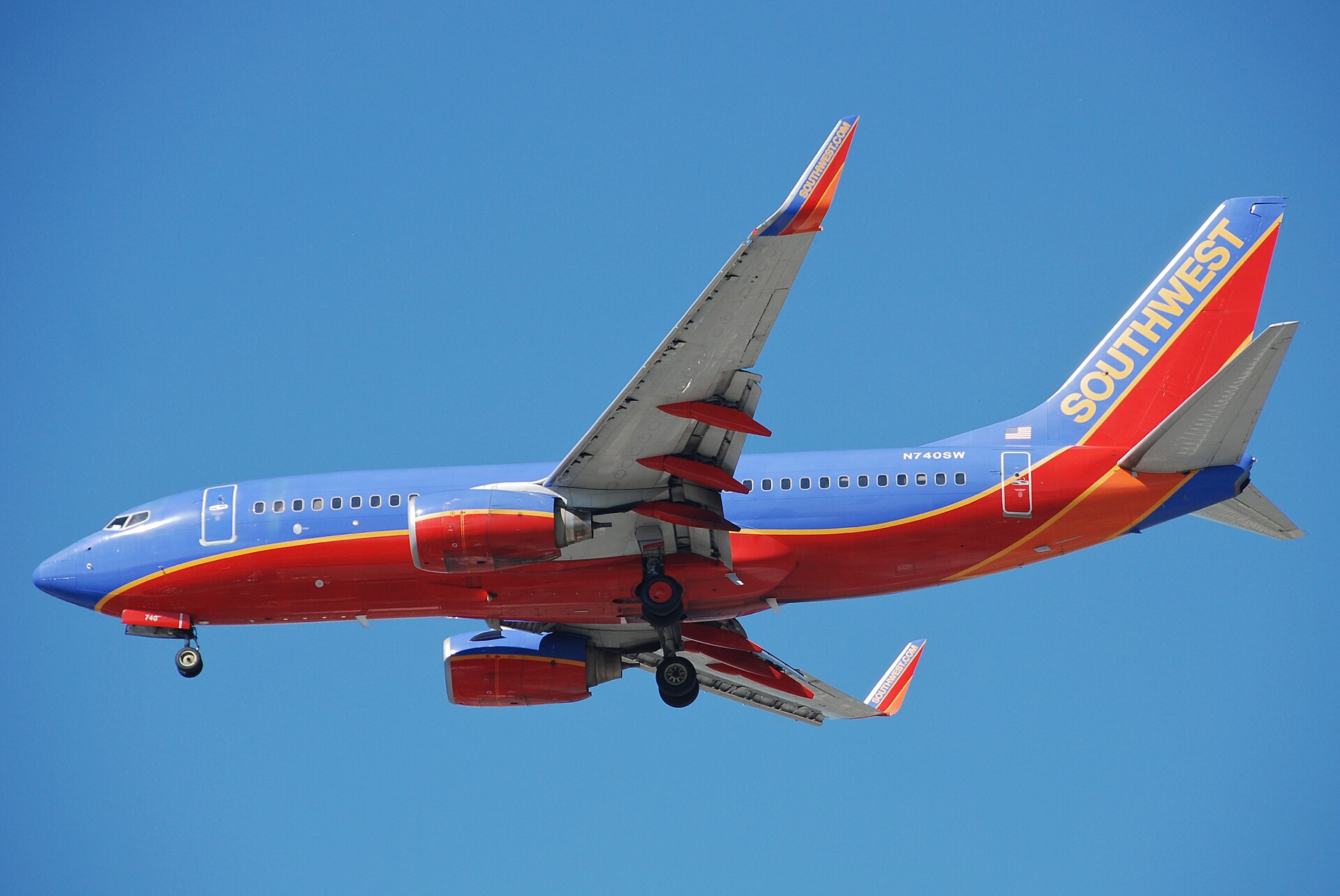 Aero Icarus's best shot — N740SW