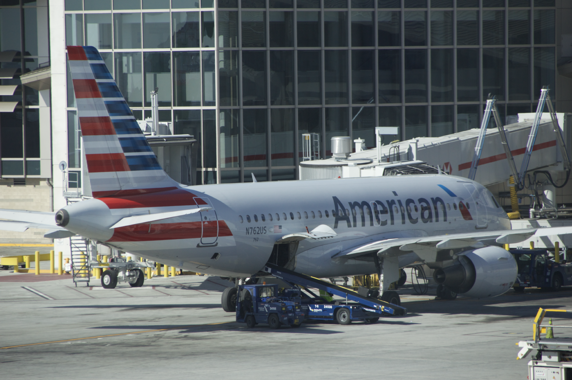N762US — Airbus