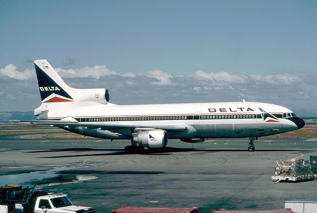N763DL — Lockheed