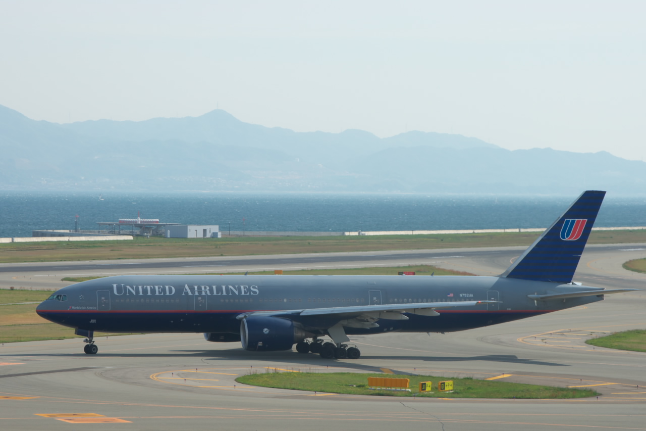 N792UA — Boeing