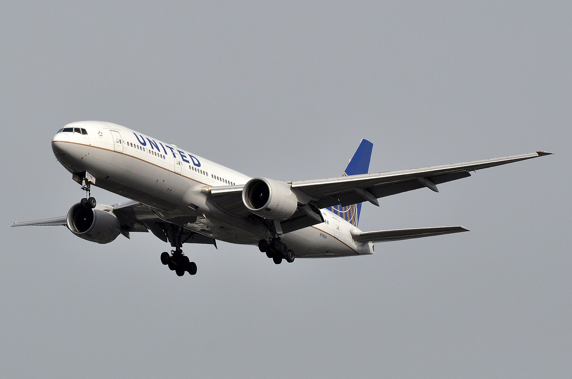 ERIC SALARD's best shot — N798UA