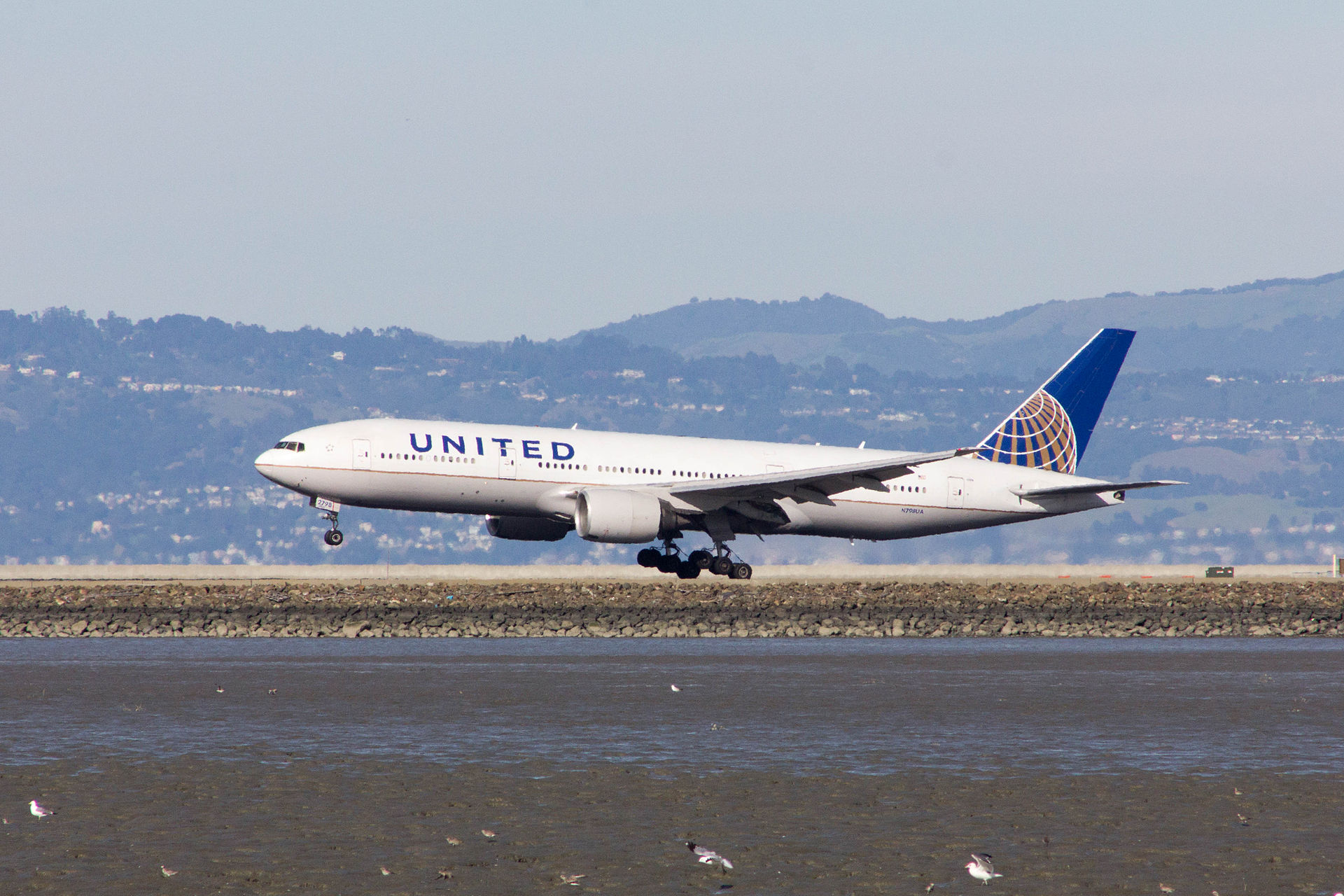 N798UA — Boeing