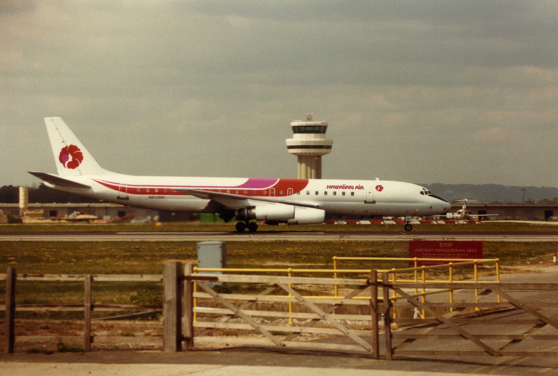 N802BN — Douglas