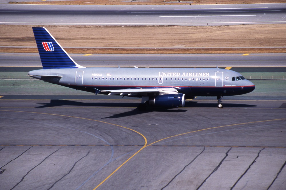 N802UA — Airbus