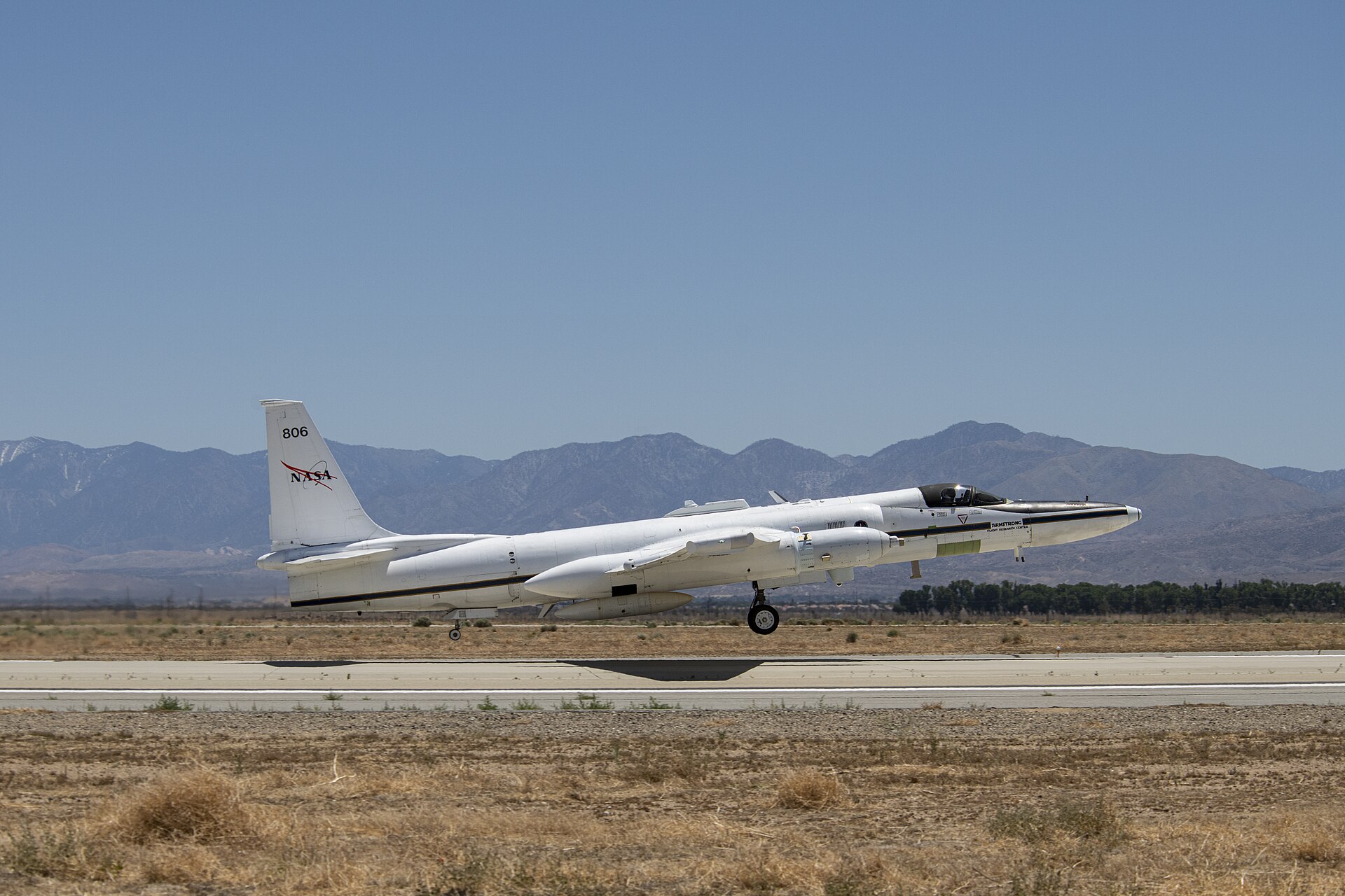 N806NA — Lockheed