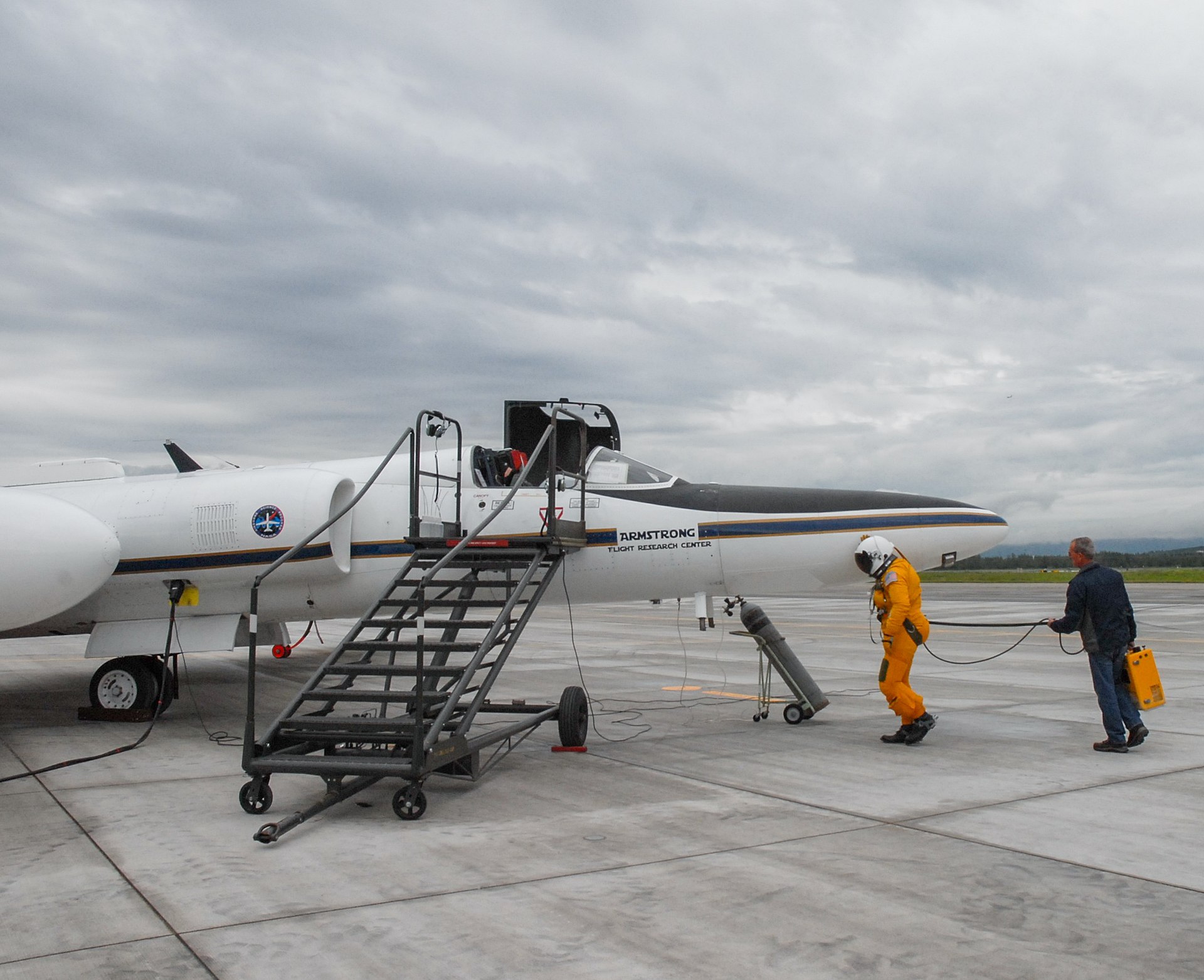 N806NA — Business jet